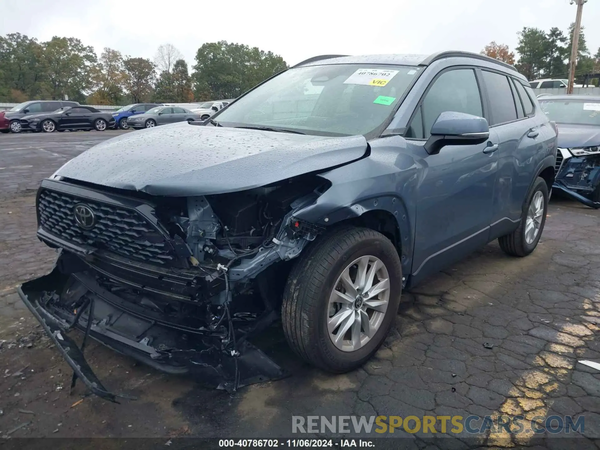 2 Photograph of a damaged car 7MUCAAAG1PV045599 TOYOTA COROLLA CROSS 2023