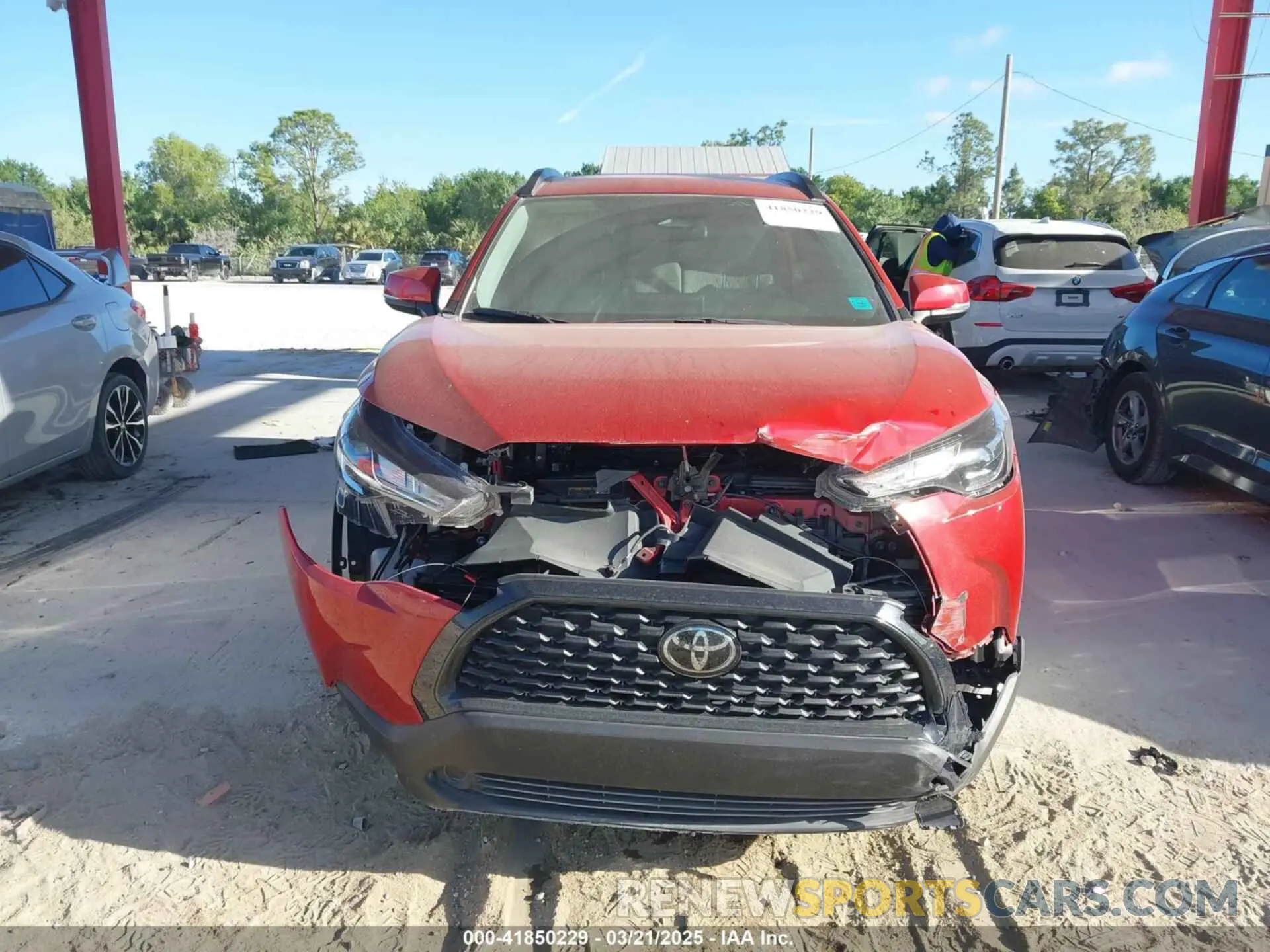 12 Photograph of a damaged car 7MUCAAAG1PV046560 TOYOTA COROLLA CROSS 2023