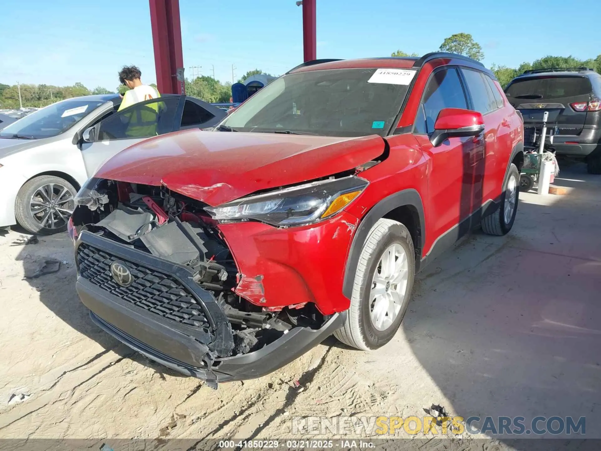 2 Photograph of a damaged car 7MUCAAAG1PV046560 TOYOTA COROLLA CROSS 2023