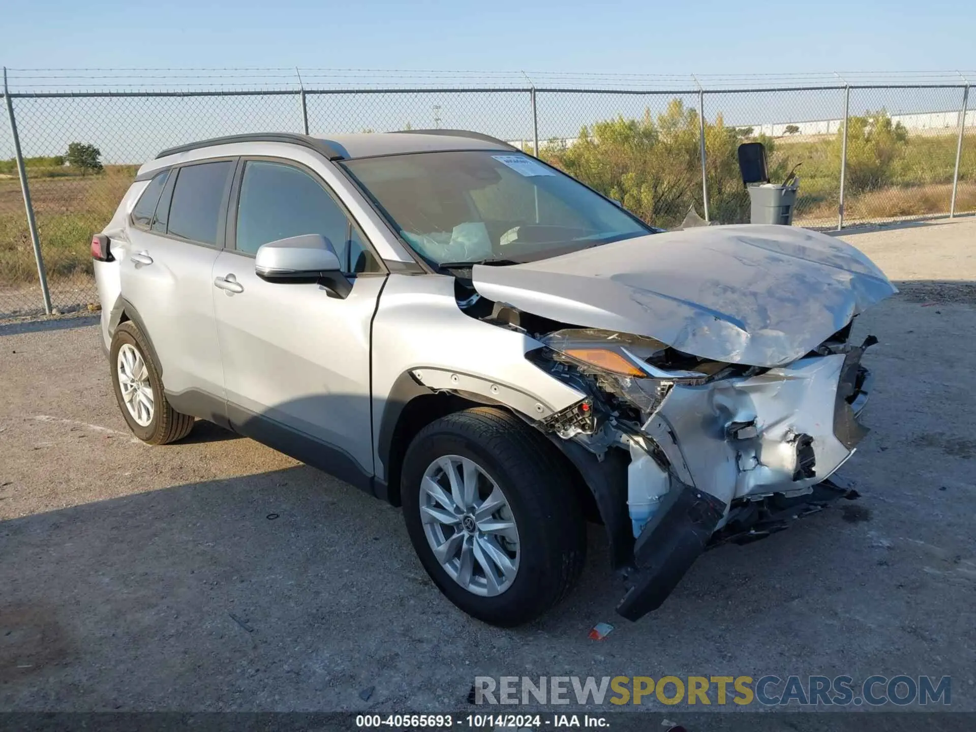 1 Photograph of a damaged car 7MUCAAAG5PV053513 TOYOTA COROLLA CROSS 2023