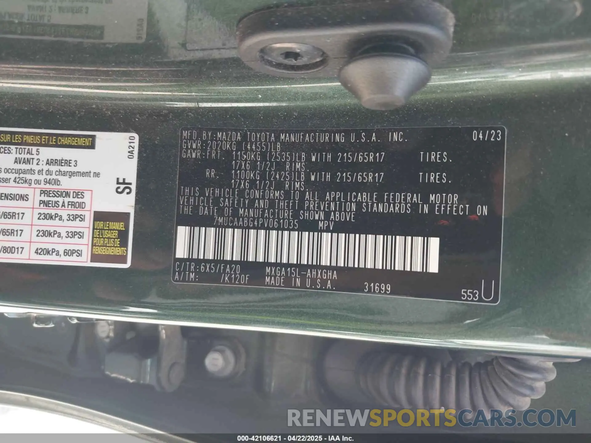 9 Photograph of a damaged car 7MUCAABG4PV061035 TOYOTA COROLLA CROSS 2023