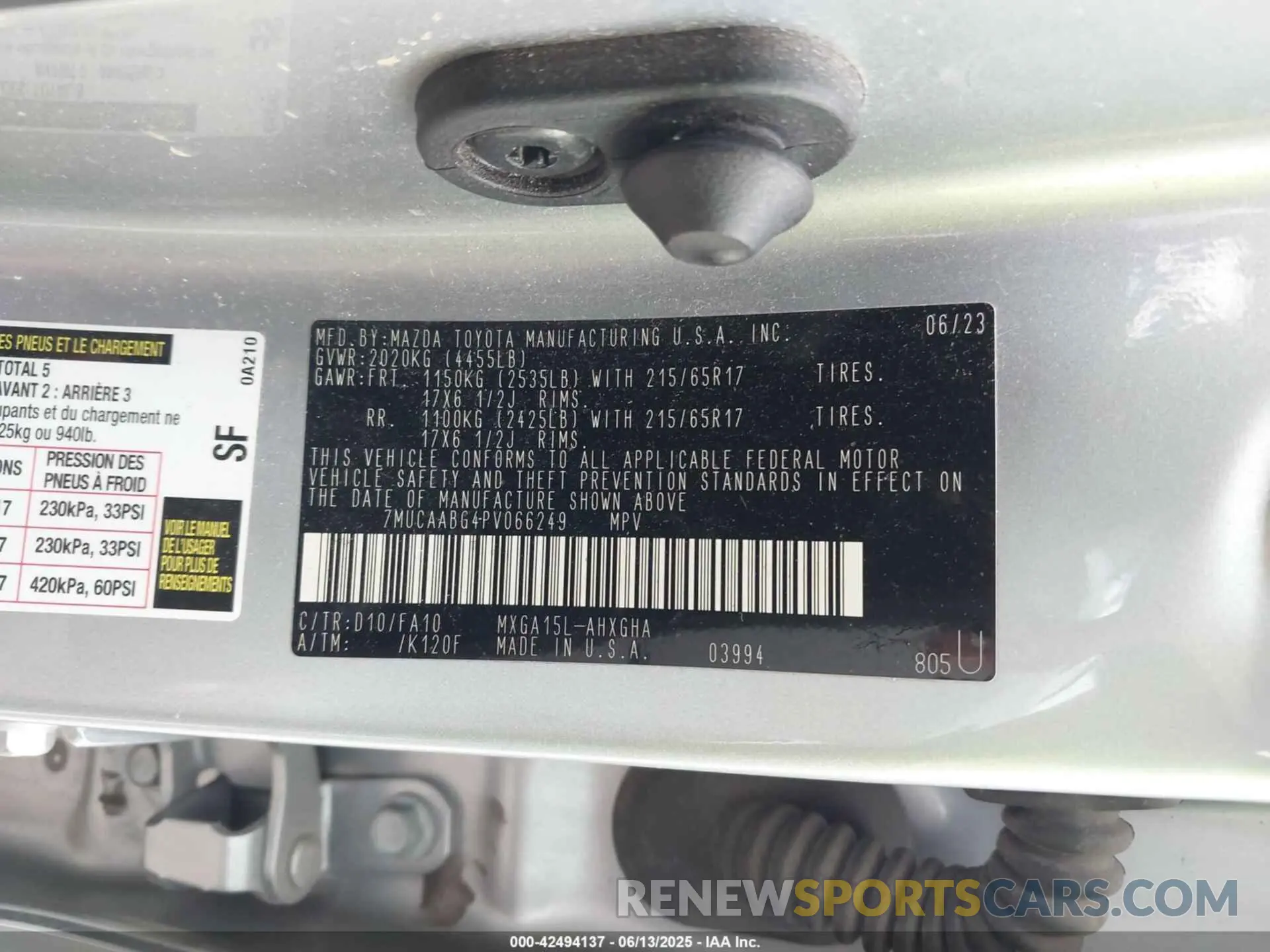 9 Photograph of a damaged car 7MUCAABG4PV066249 TOYOTA COROLLA CROSS 2023