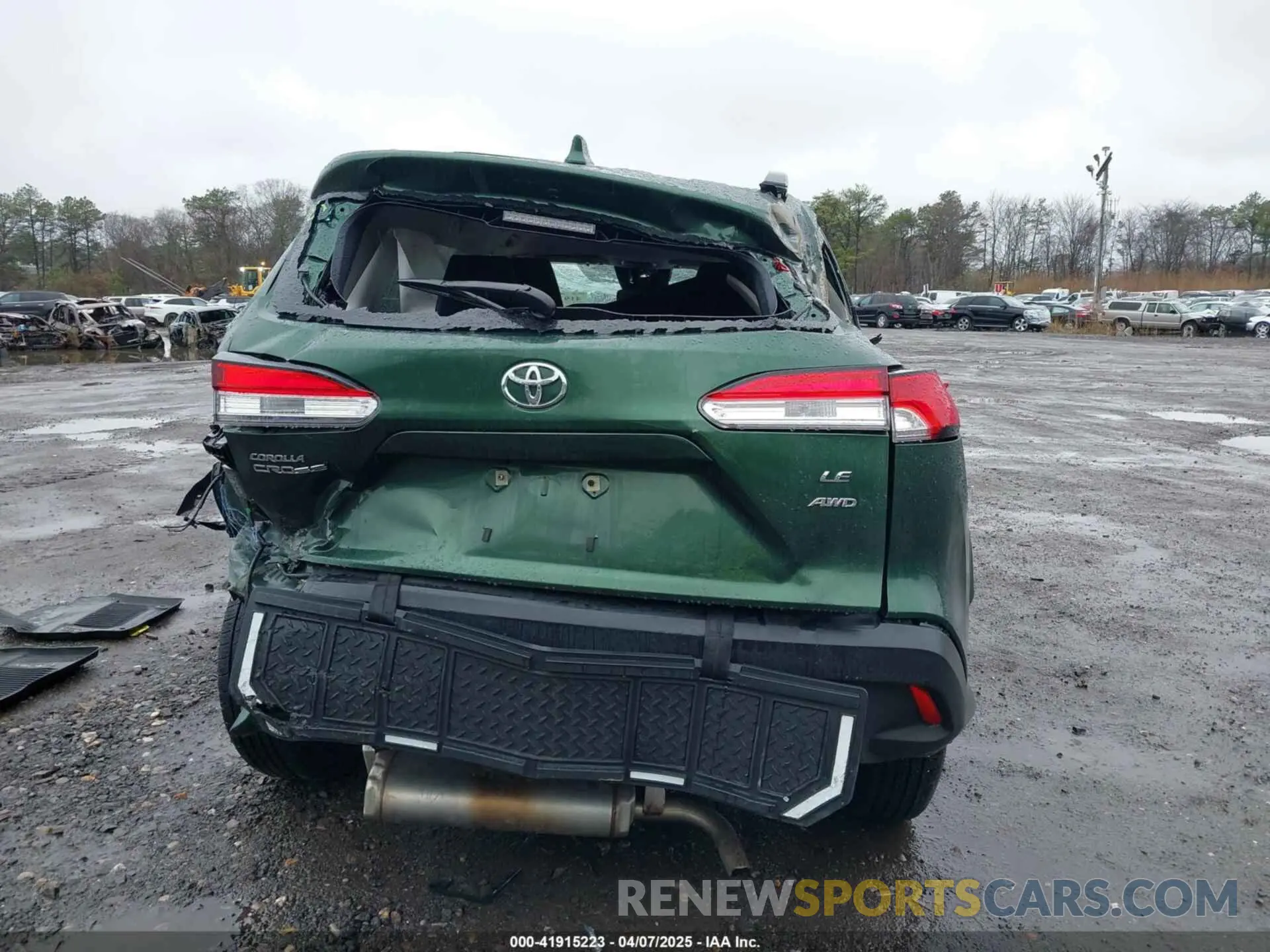 15 Photograph of a damaged car 7MUCAABG8PV044965 TOYOTA COROLLA CROSS 2023