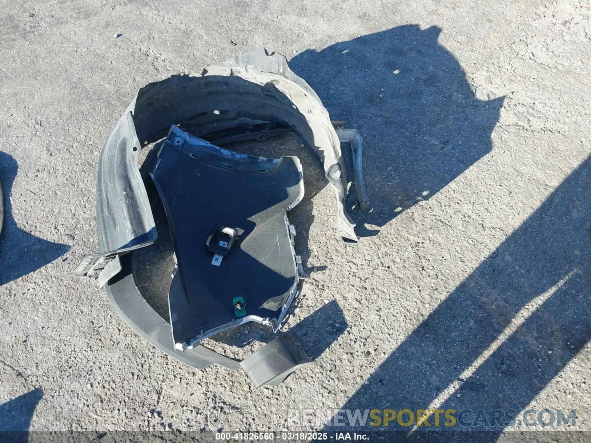12 Photograph of a damaged car 7MUDAAAG5PV038272 TOYOTA COROLLA CROSS 2023