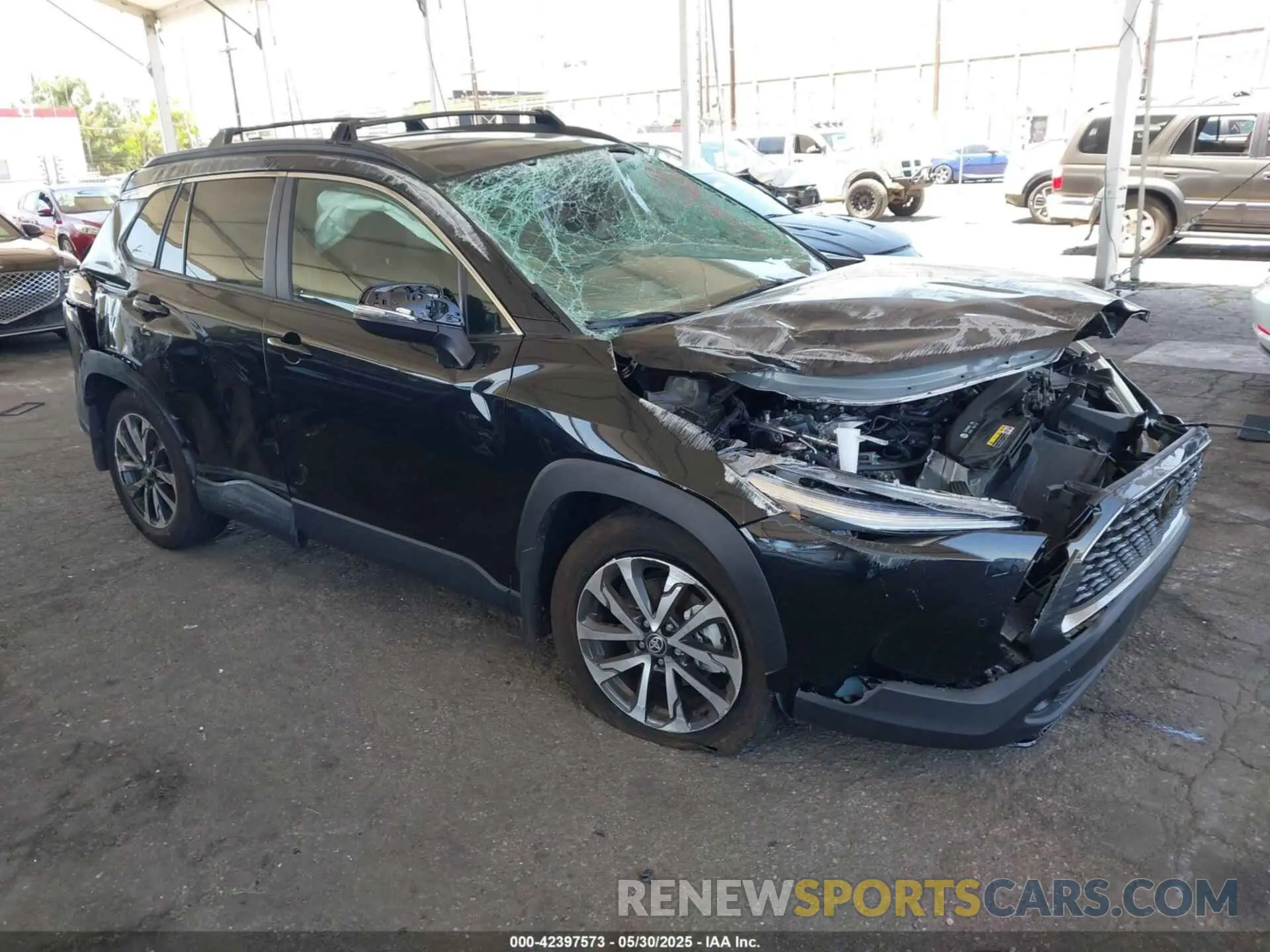 1 Photograph of a damaged car 7MUDAAAG8PV072030 TOYOTA COROLLA CROSS 2023
