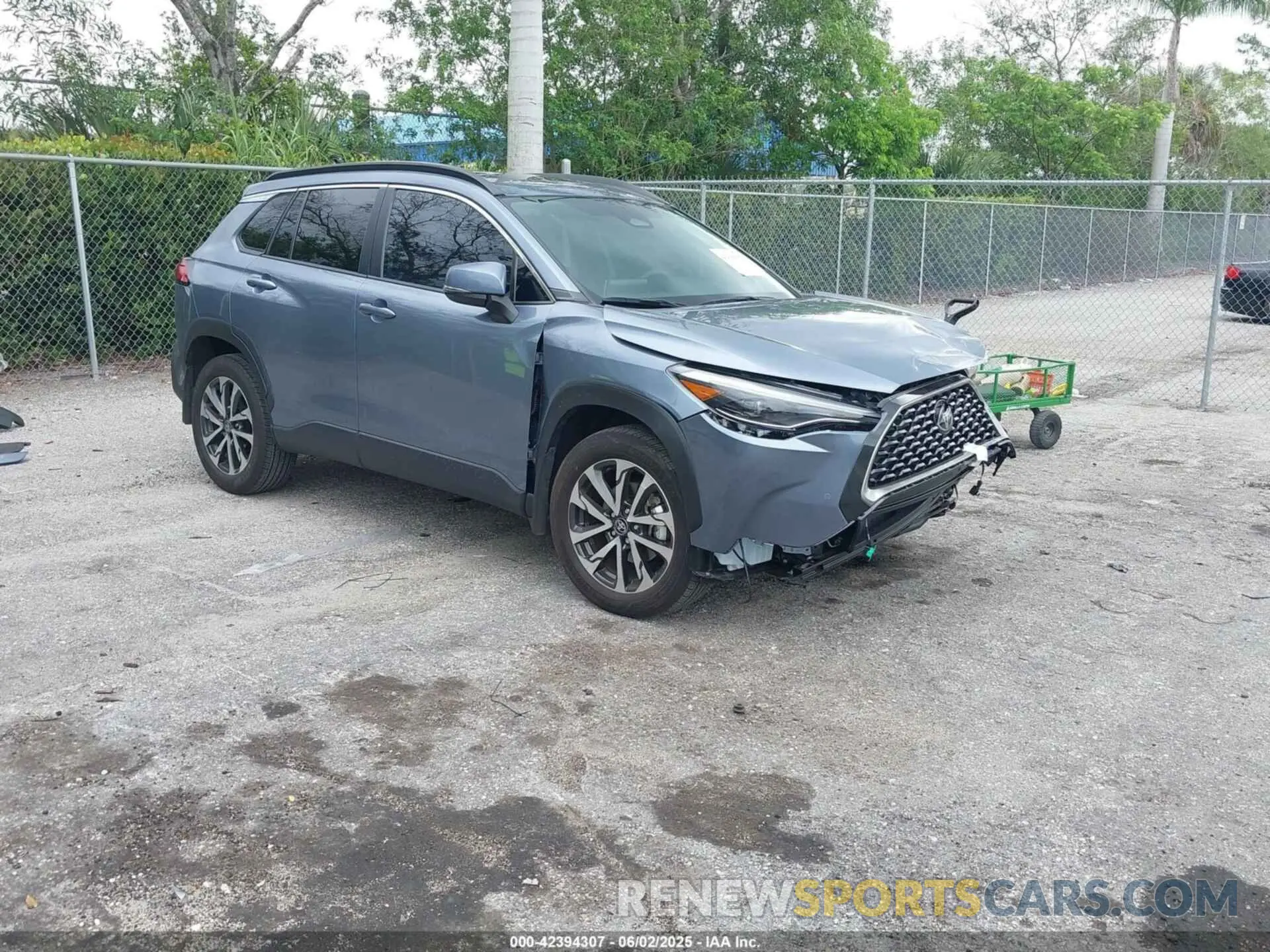 1 Photograph of a damaged car 7MUDAAAGXPV070263 TOYOTA COROLLA CROSS 2023