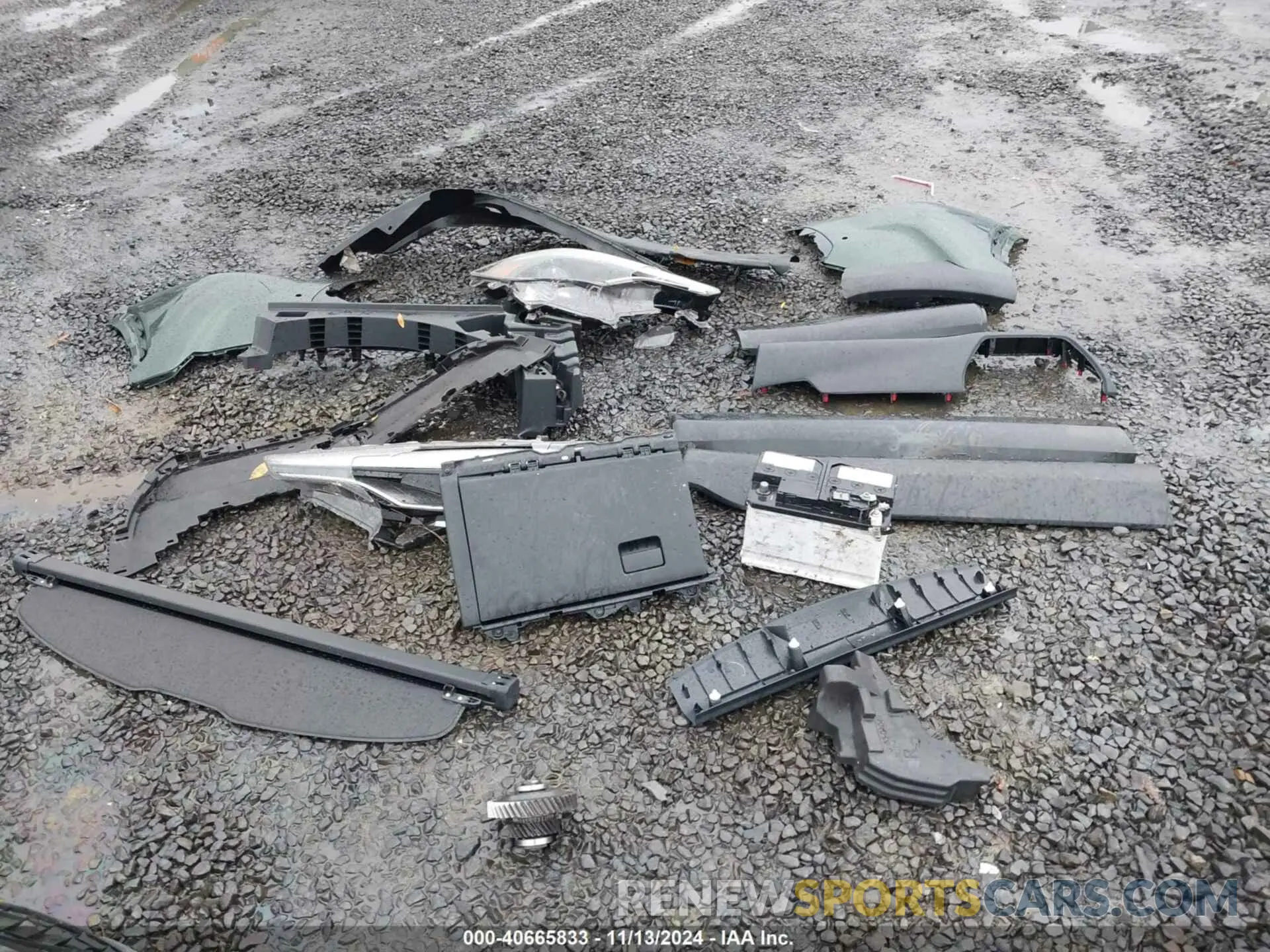 11 Photograph of a damaged car 7MUDAABG2PV073950 TOYOTA COROLLA CROSS 2023