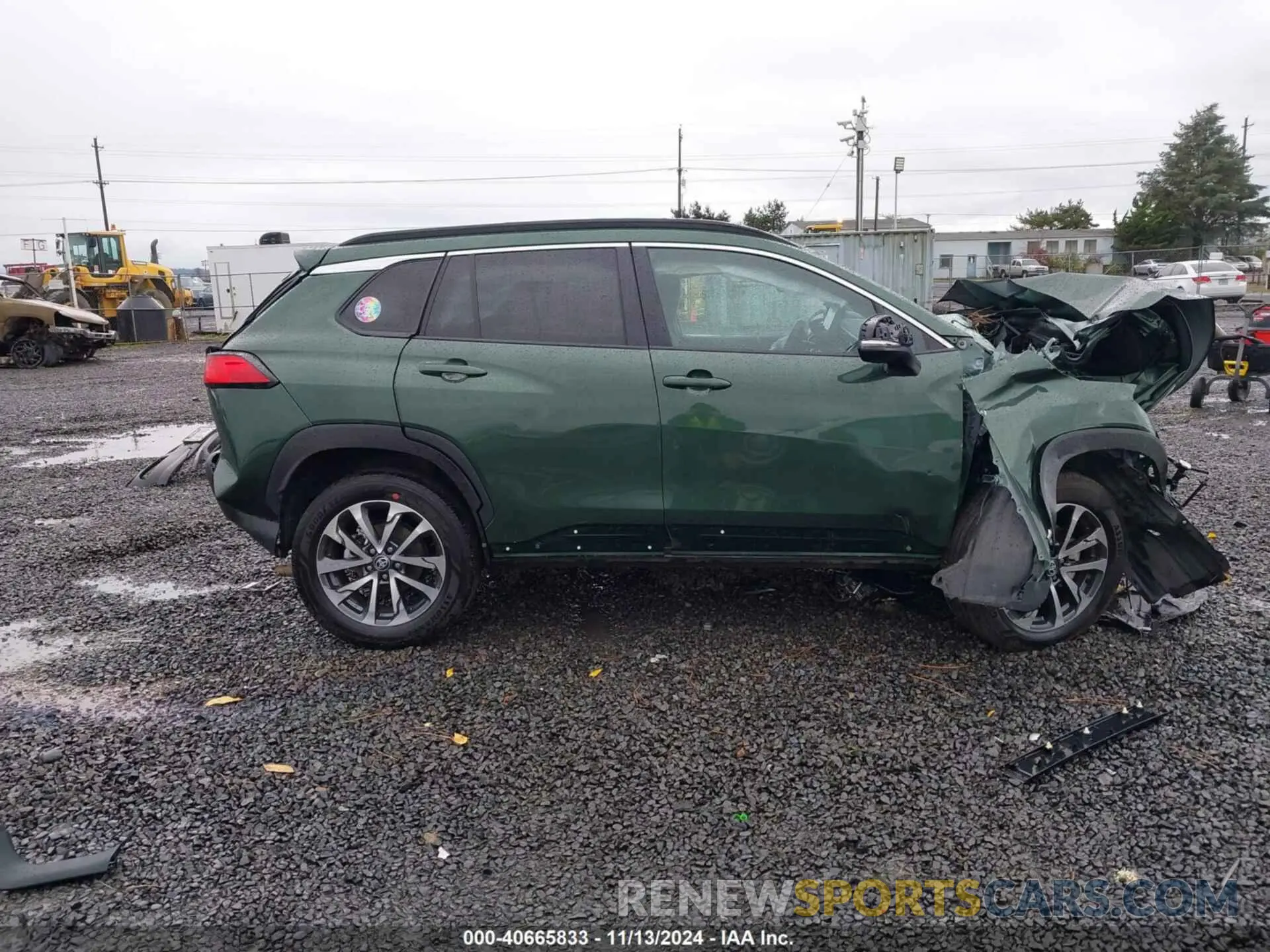 13 Photograph of a damaged car 7MUDAABG2PV073950 TOYOTA COROLLA CROSS 2023