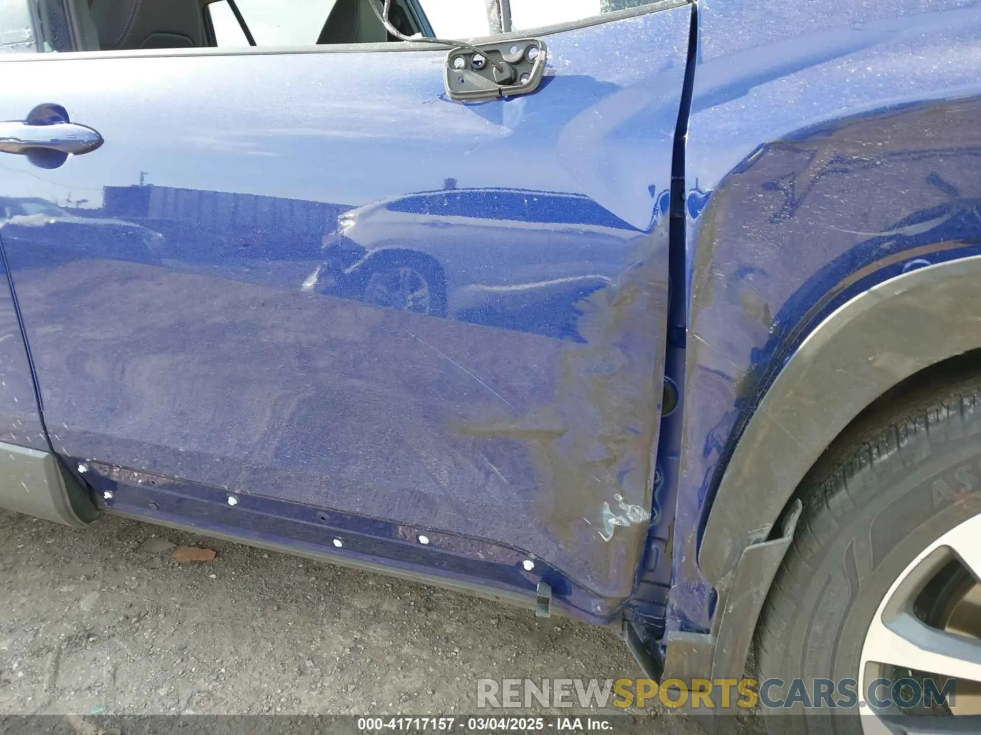 18 Photograph of a damaged car 7MUDAABG7PV060918 TOYOTA COROLLA CROSS 2023