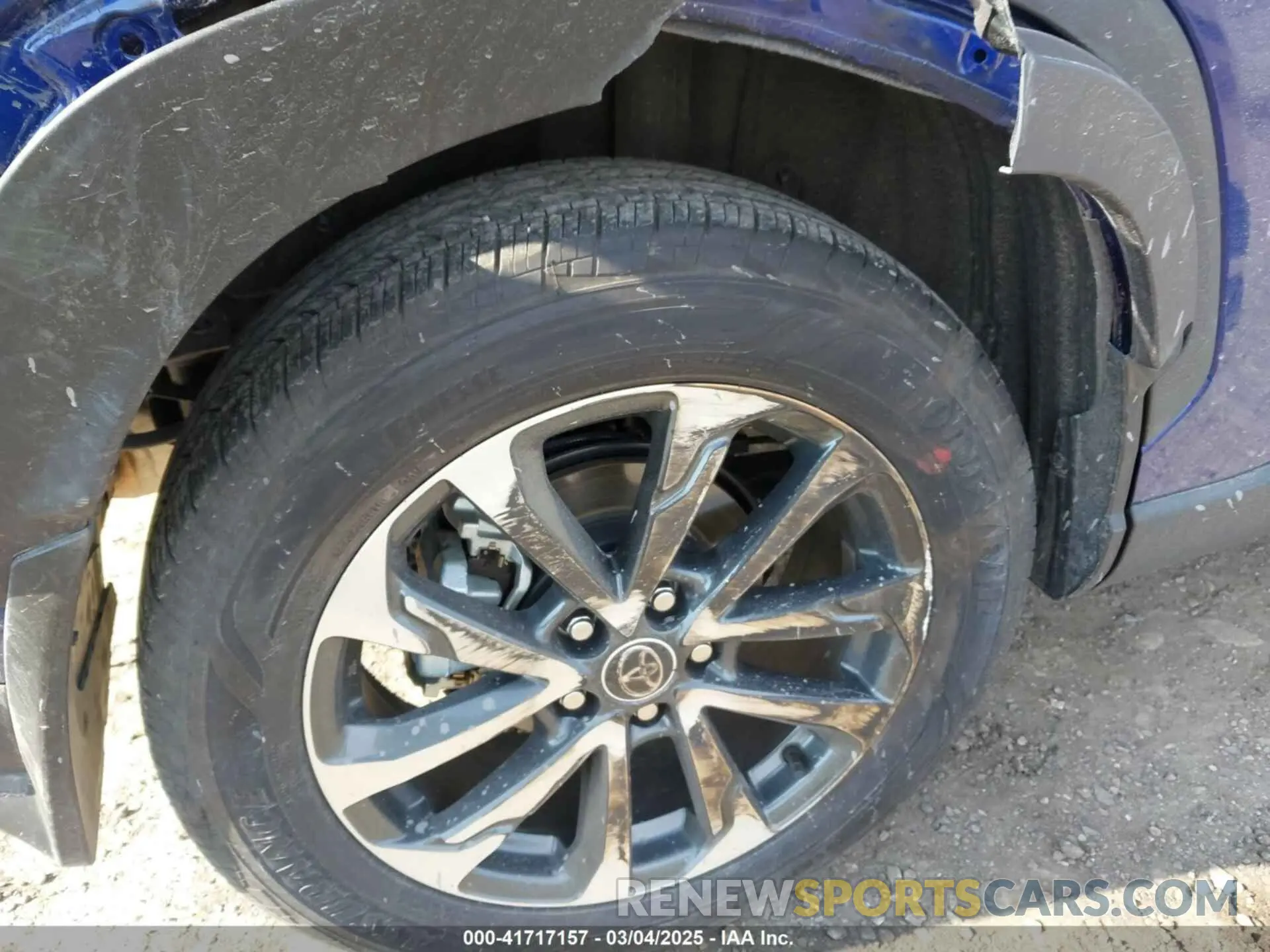 22 Photograph of a damaged car 7MUDAABG7PV060918 TOYOTA COROLLA CROSS 2023