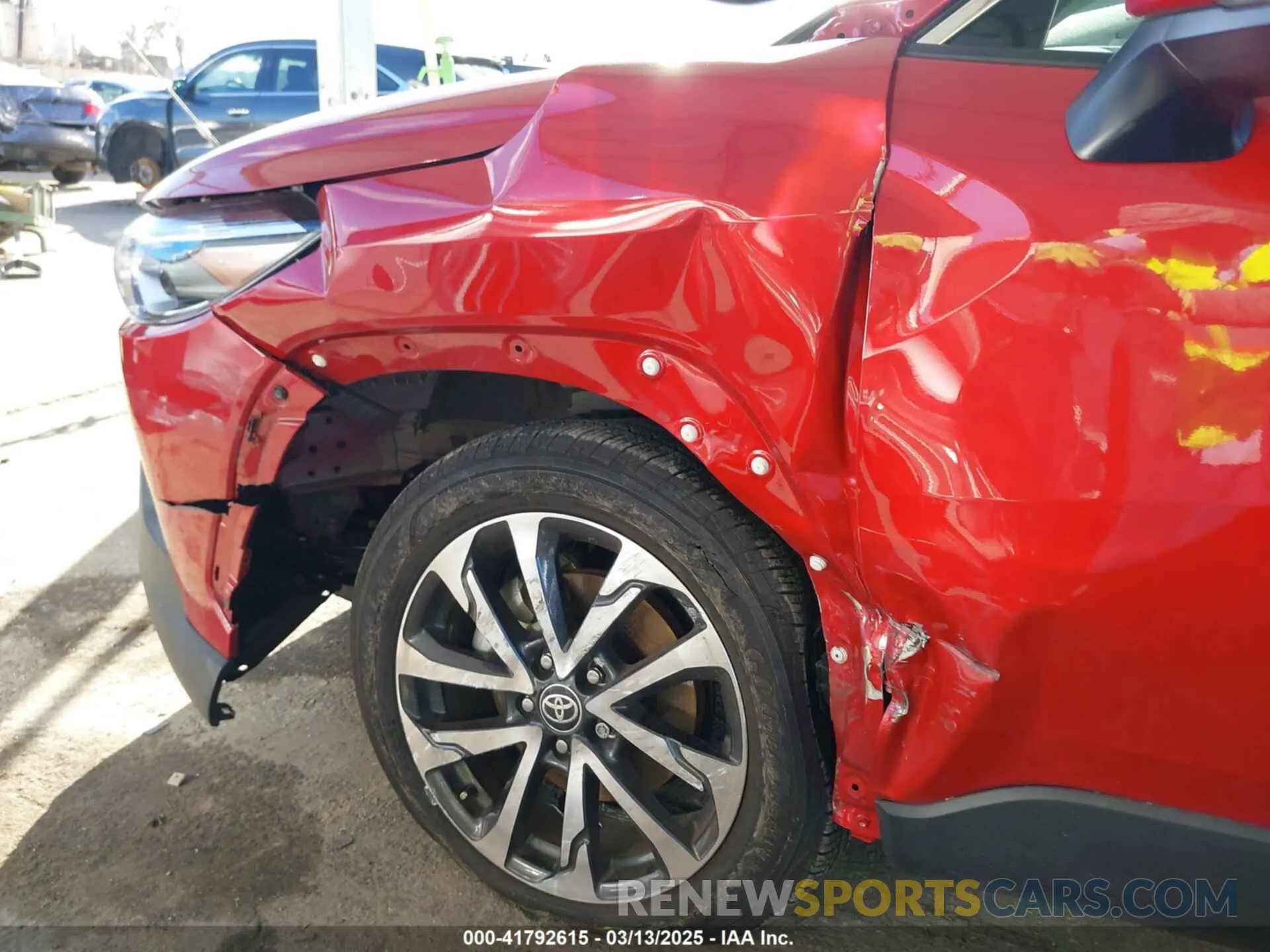 6 Photograph of a damaged car 7MUEAAAG1PV070348 TOYOTA COROLLA CROSS 2023