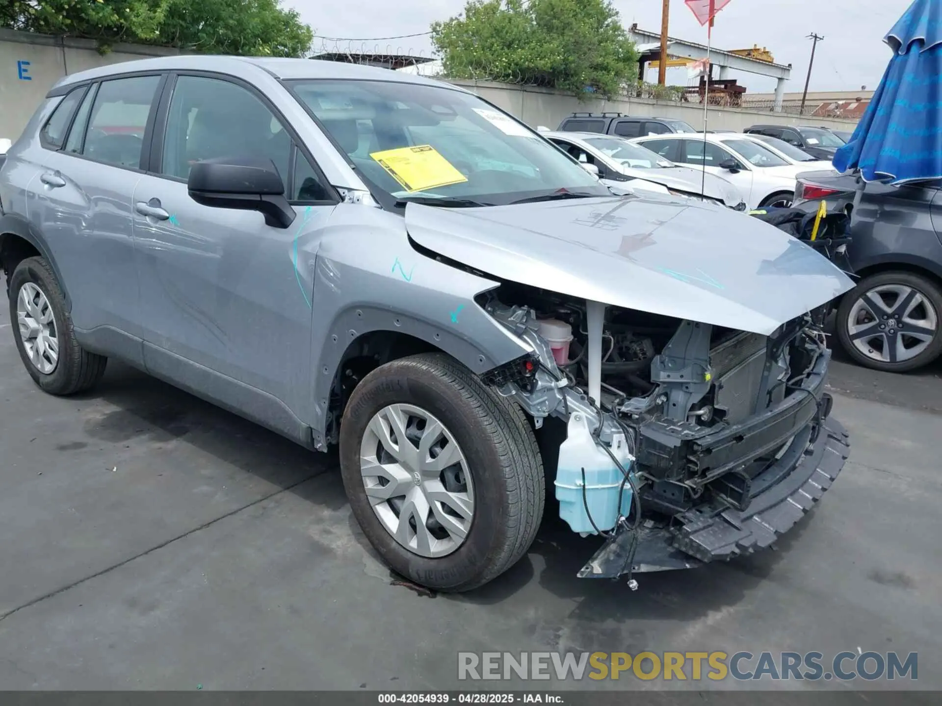 1 Photograph of a damaged car 7MUAAAAG0RV097980 TOYOTA COROLLA CROSS 2024