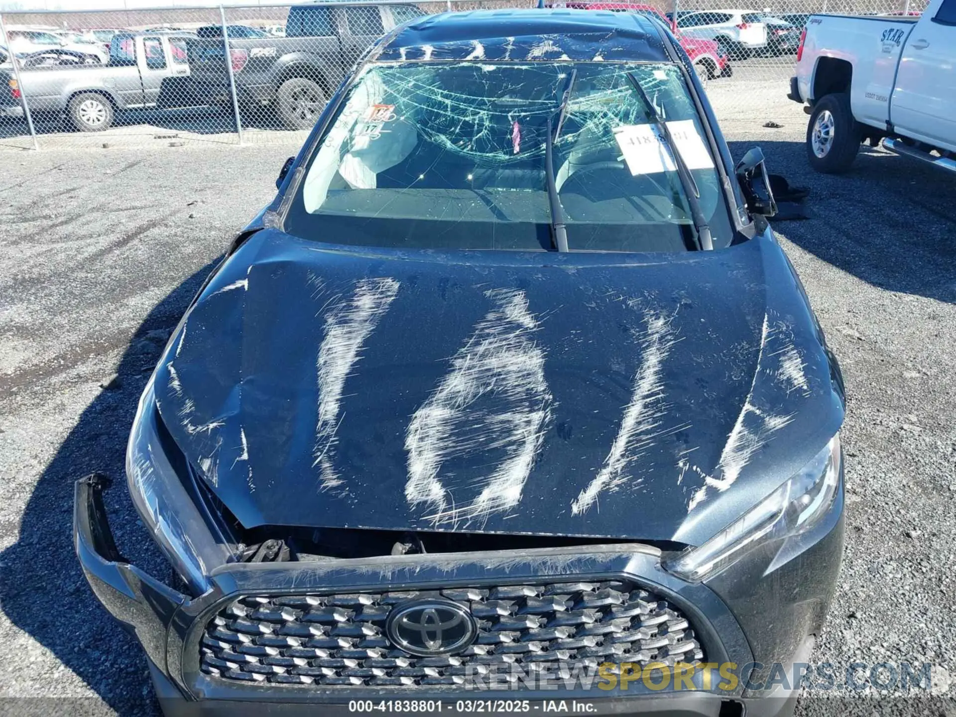 12 Photograph of a damaged car 7MUAAAAG1RV101003 TOYOTA COROLLA CROSS 2024