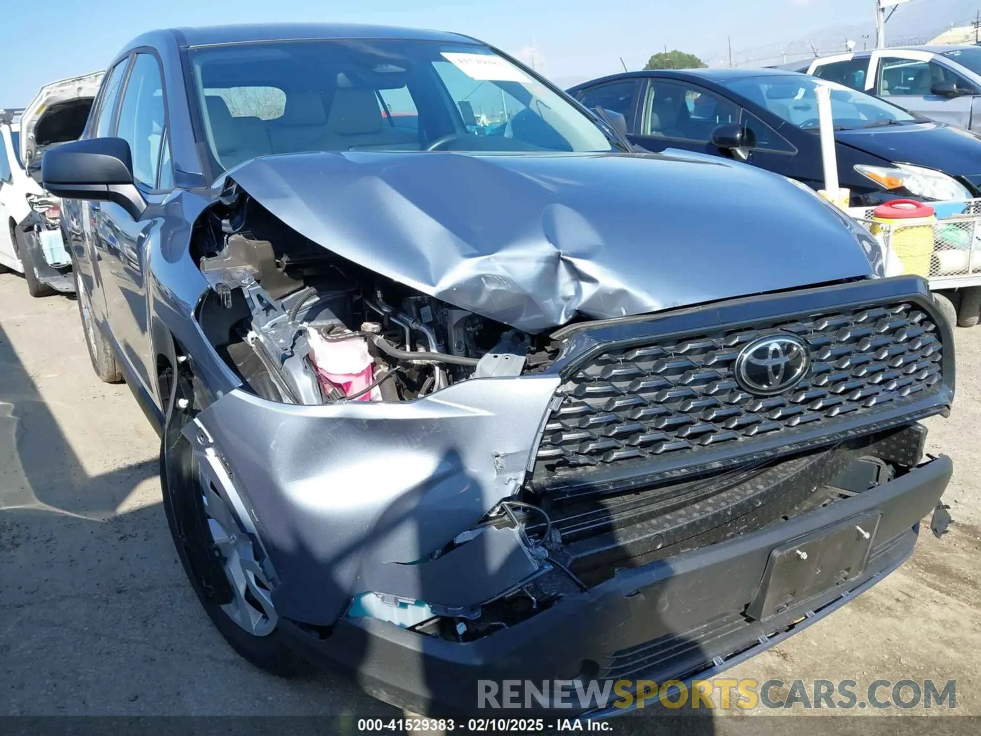 6 Photograph of a damaged car 7MUAAAAG2RV112107 TOYOTA COROLLA CROSS 2024