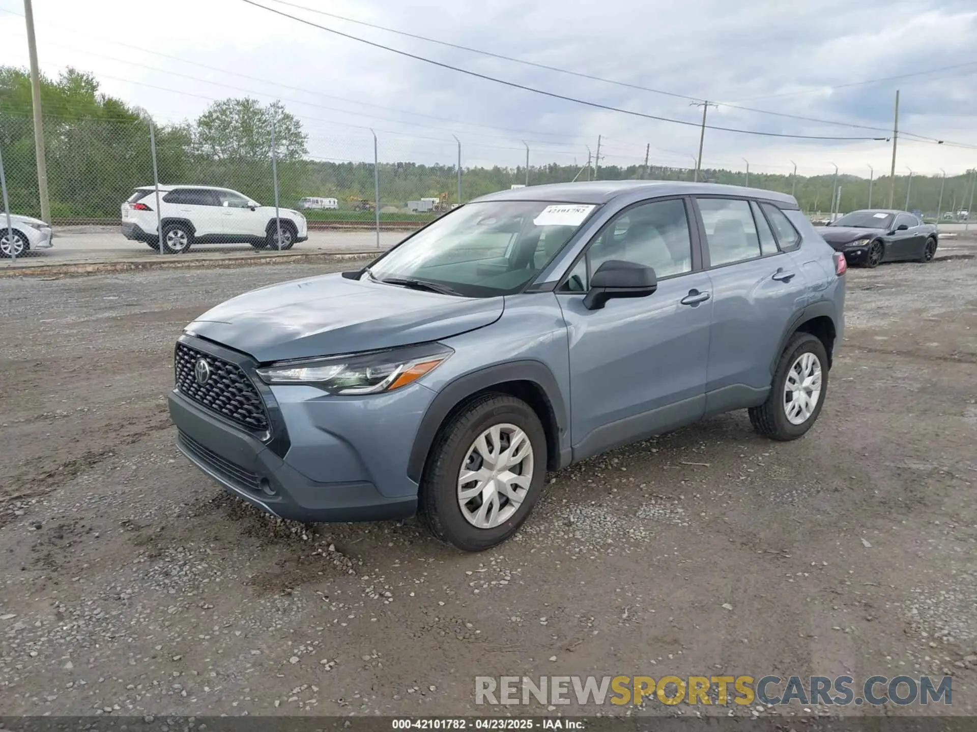 2 Photograph of a damaged car 7MUAAAAG2RV115508 TOYOTA COROLLA CROSS 2024
