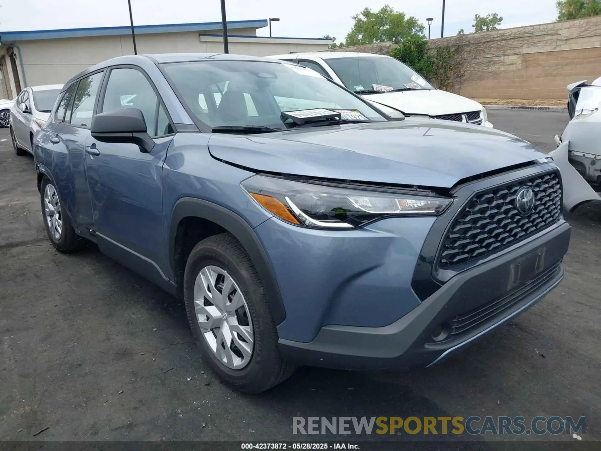 1 Photograph of a damaged car 7MUAAAAG4RV106731 TOYOTA COROLLA CROSS 2024