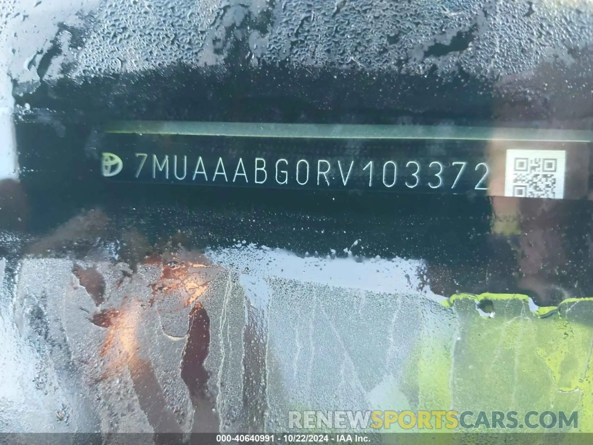 9 Photograph of a damaged car 7MUAAABG0RV103372 TOYOTA COROLLA CROSS 2024