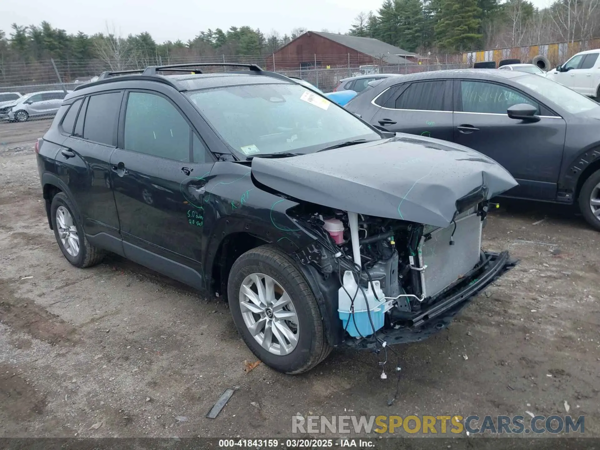 1 Photograph of a damaged car 7MUBAABG0RV109824 TOYOTA COROLLA CROSS 2024