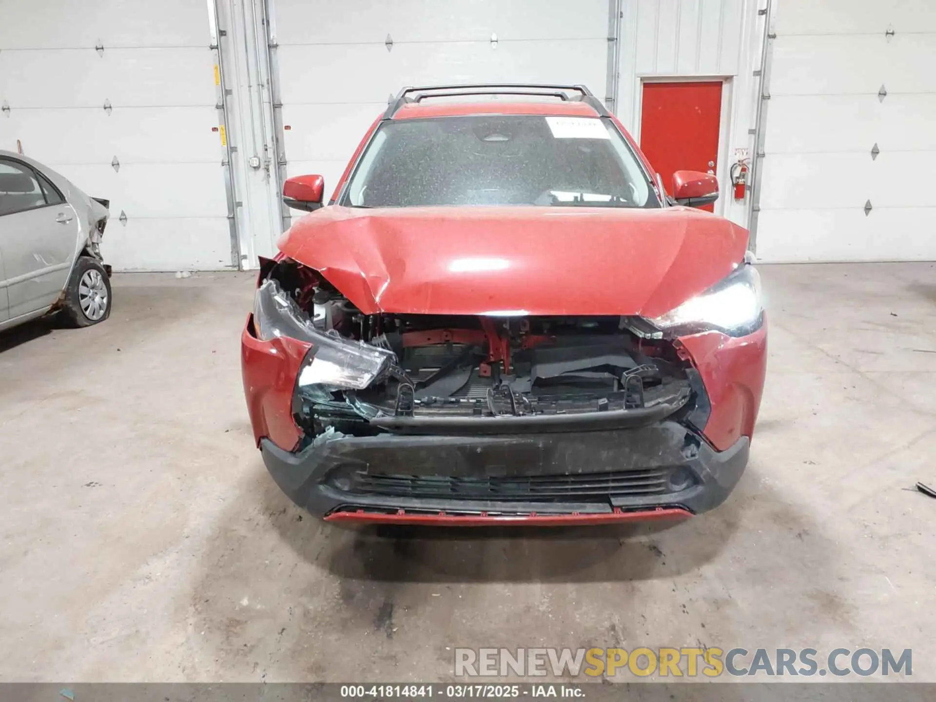 6 Photograph of a damaged car 7MUBAABG1RV103093 TOYOTA COROLLA CROSS 2024