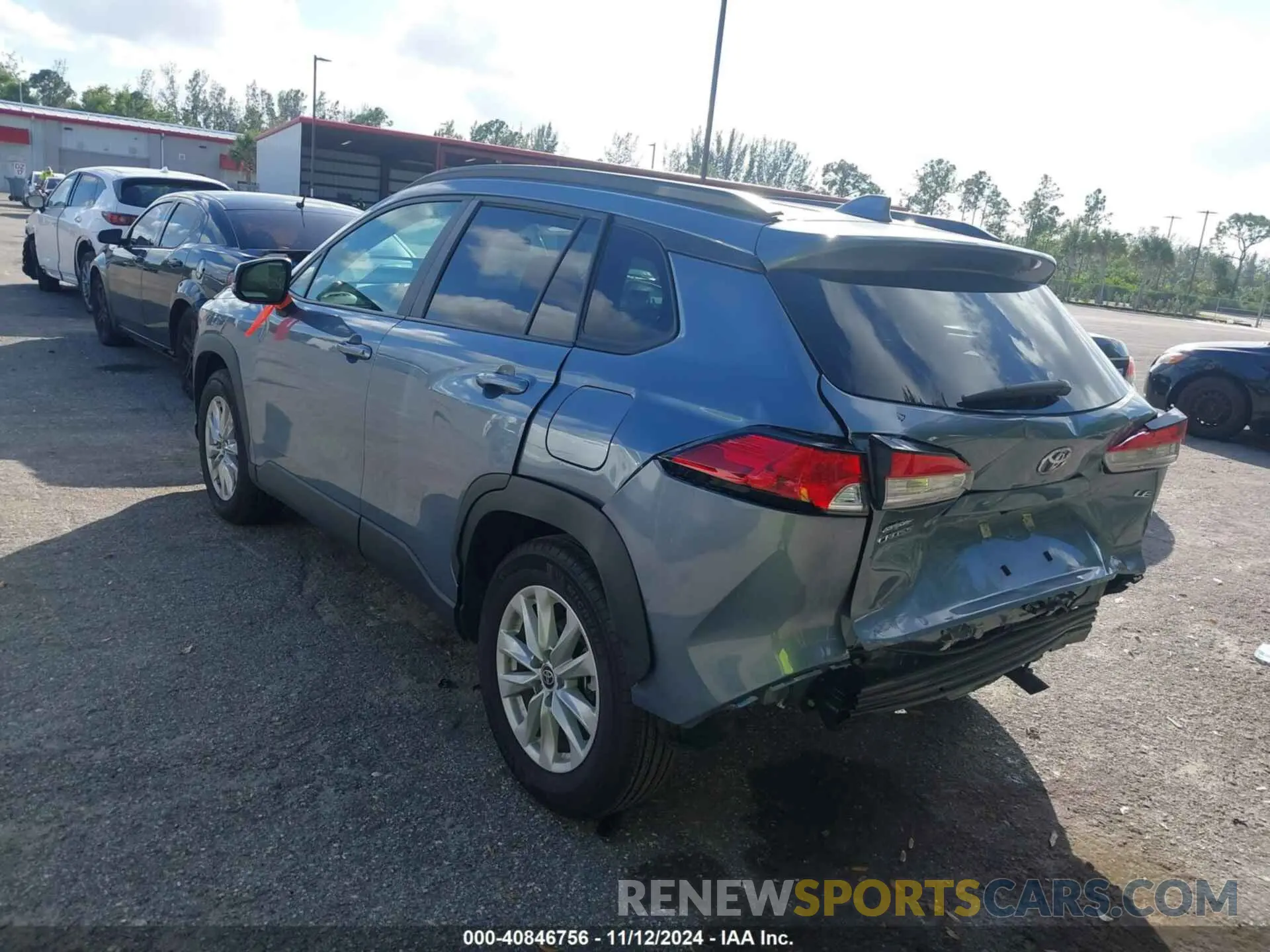 3 Photograph of a damaged car 7MUCAAAG4RV073934 TOYOTA COROLLA CROSS 2024