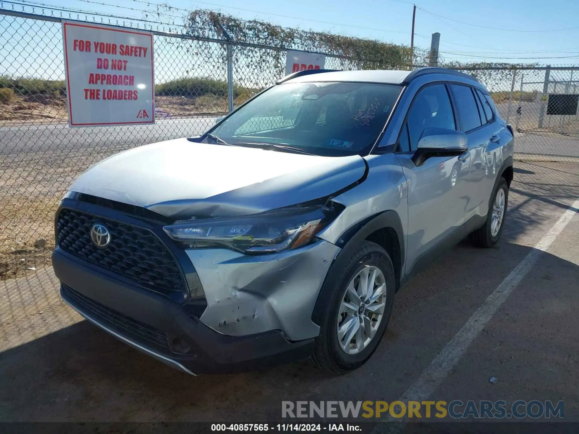 2 Photograph of a damaged car 7MUCAAAGXRV078300 TOYOTA COROLLA CROSS 2024