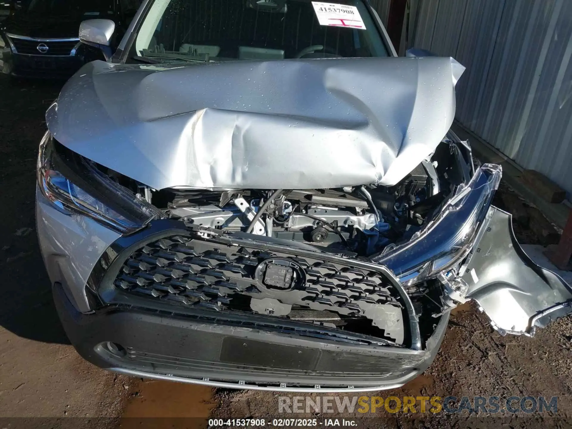 10 Photograph of a damaged car 7MUCAABG1RV113191 TOYOTA COROLLA CROSS 2024