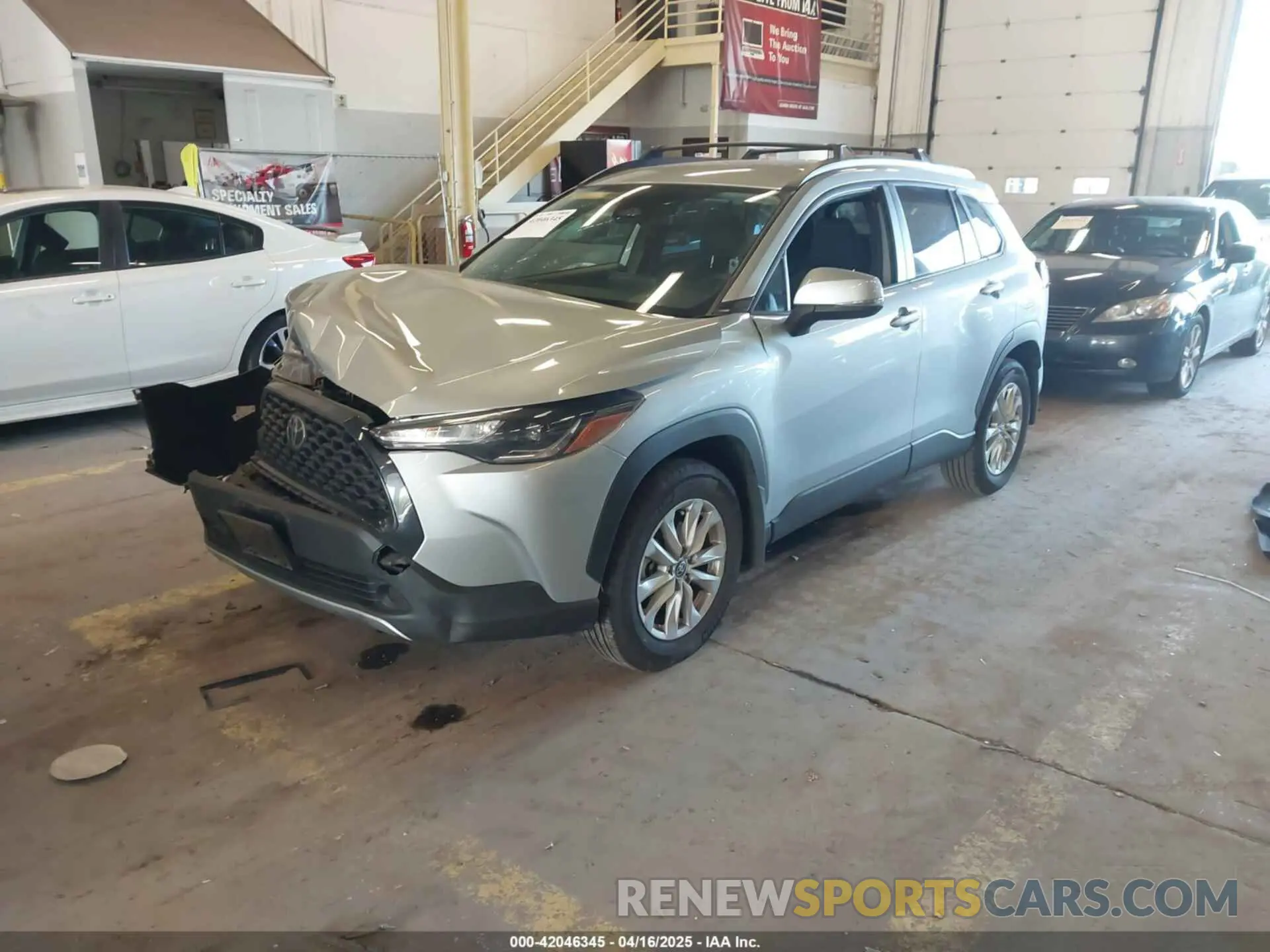2 Photograph of a damaged car 7MUCAABG8RV079508 TOYOTA COROLLA CROSS 2024
