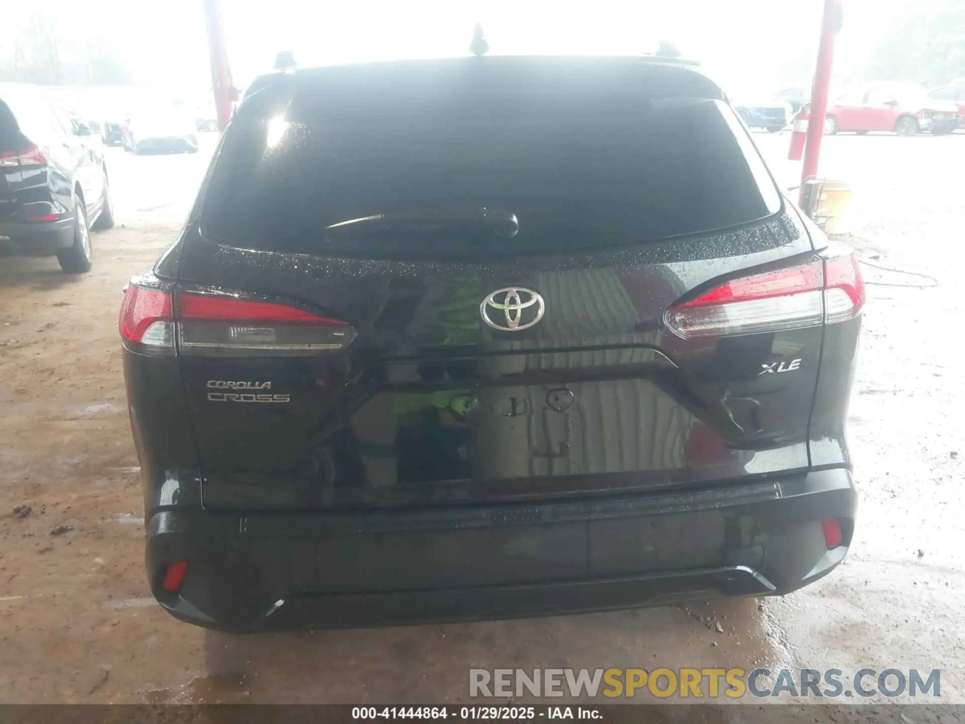 15 Photograph of a damaged car 7MUDAAAG2RV075251 TOYOTA COROLLA CROSS 2024