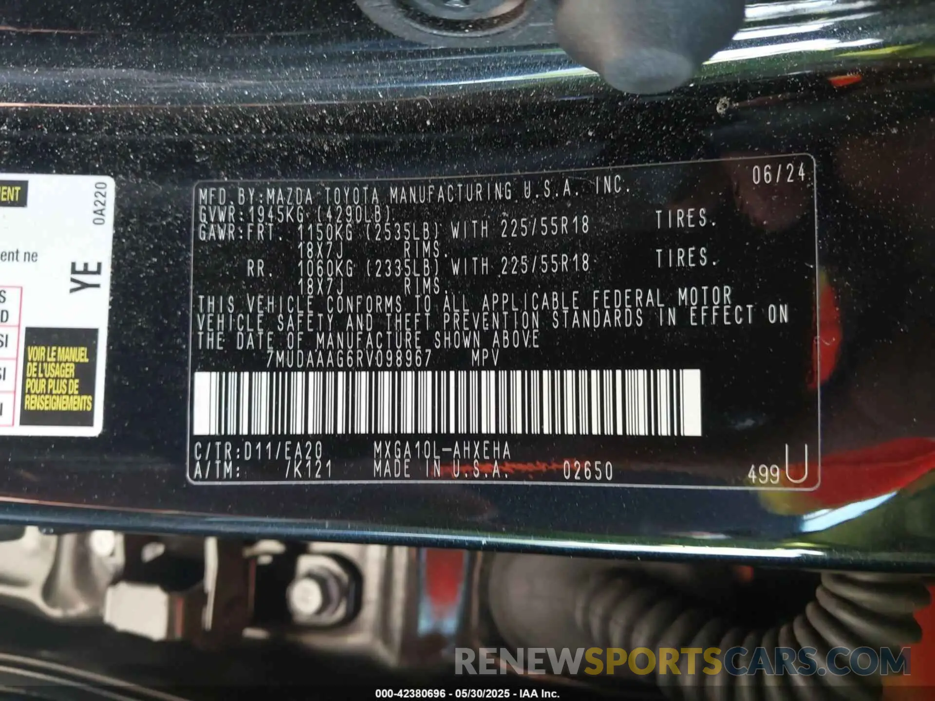 9 Photograph of a damaged car 7MUDAAAG6RV098967 TOYOTA COROLLA CROSS 2024