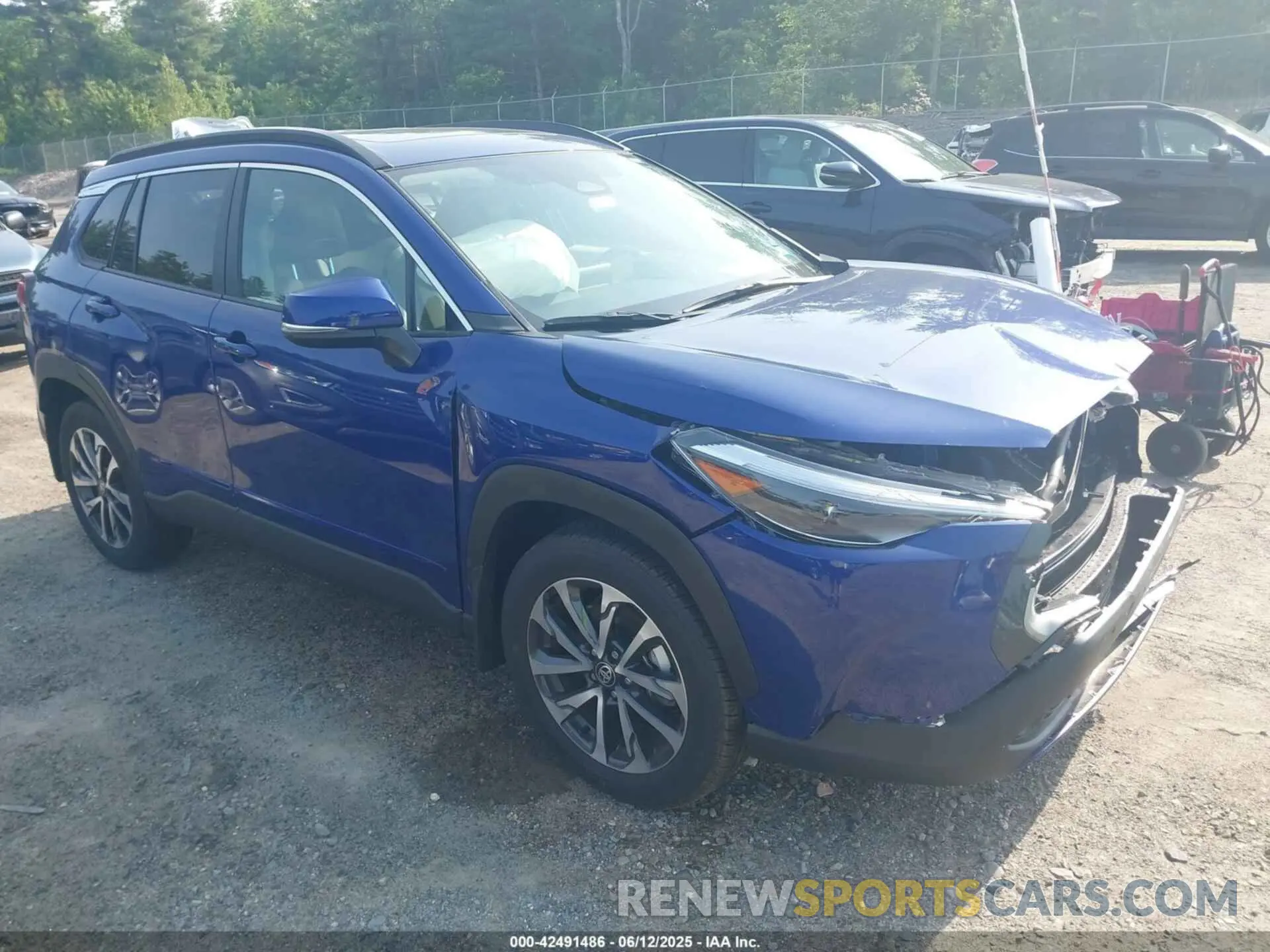1 Photograph of a damaged car 7MUDAABG9RV103268 TOYOTA COROLLA CROSS 2024
