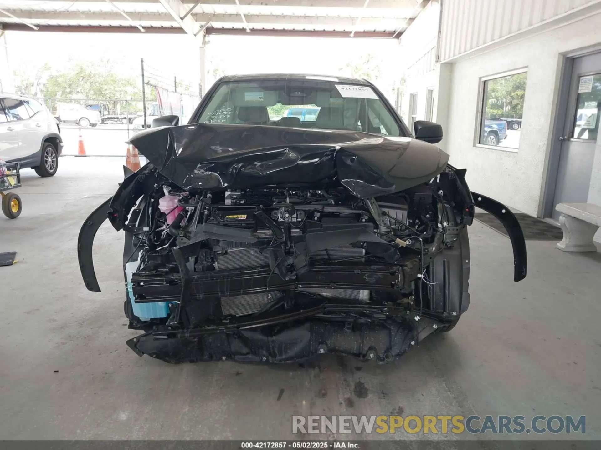 13 Photograph of a damaged car 7MUAAAAG8SV134005 TOYOTA COROLLA CROSS 2025