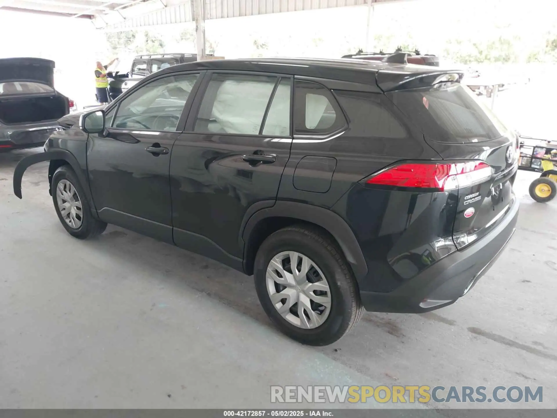 3 Photograph of a damaged car 7MUAAAAG8SV134005 TOYOTA COROLLA CROSS 2025