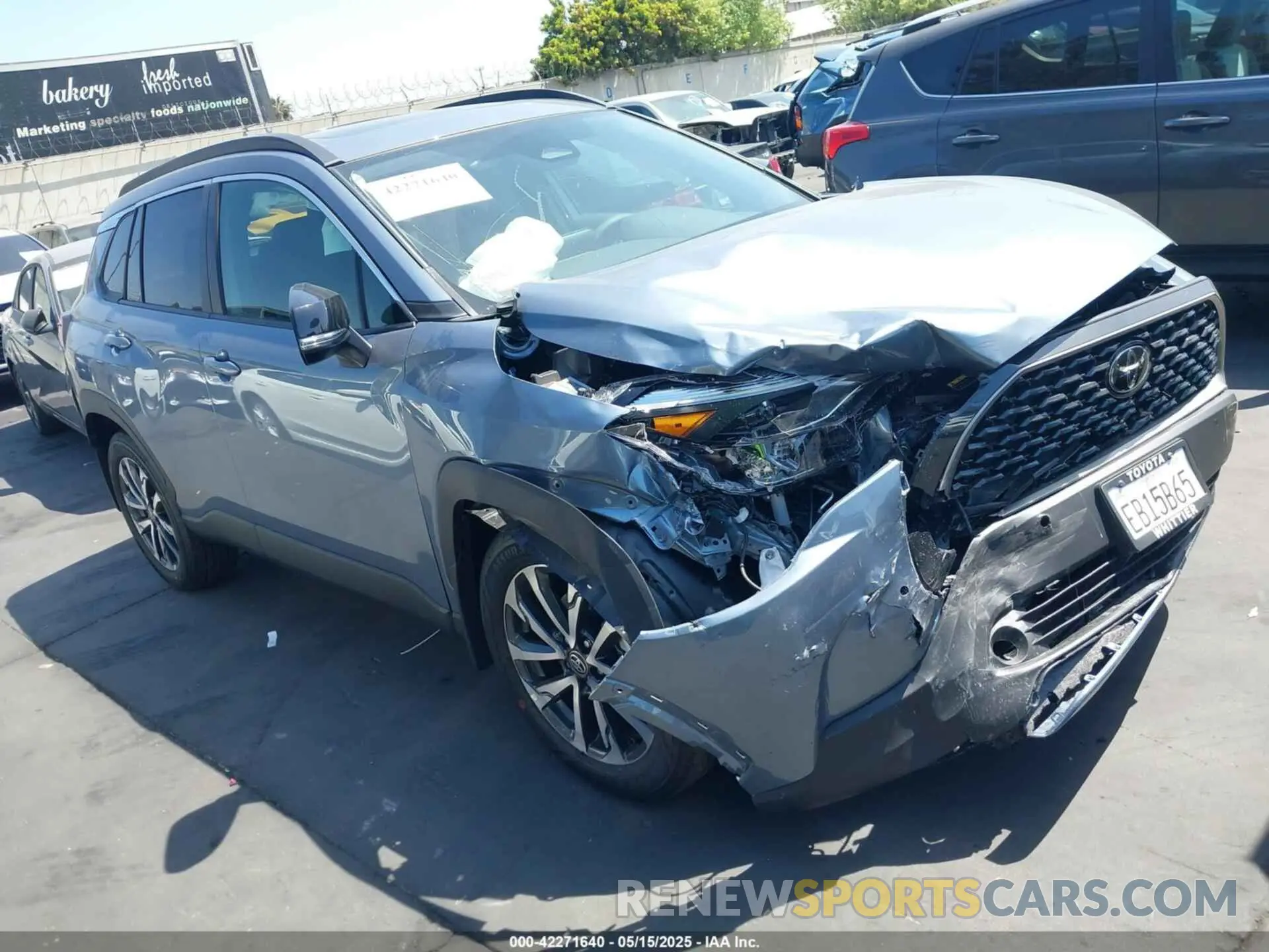 1 Photograph of a damaged car 7MUDAAAG2SV134661 TOYOTA COROLLA CROSS 2025