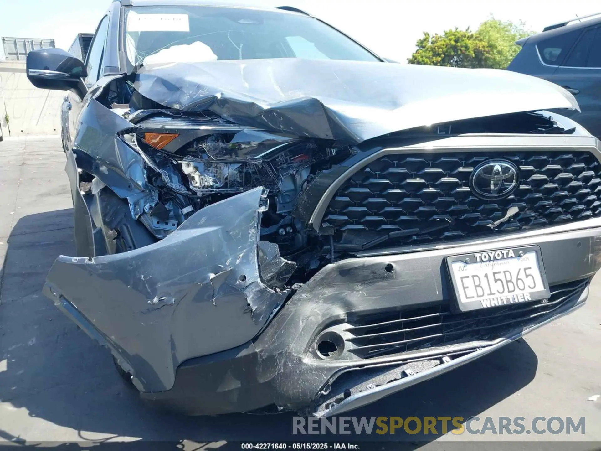 6 Photograph of a damaged car 7MUDAAAG2SV134661 TOYOTA COROLLA CROSS 2025