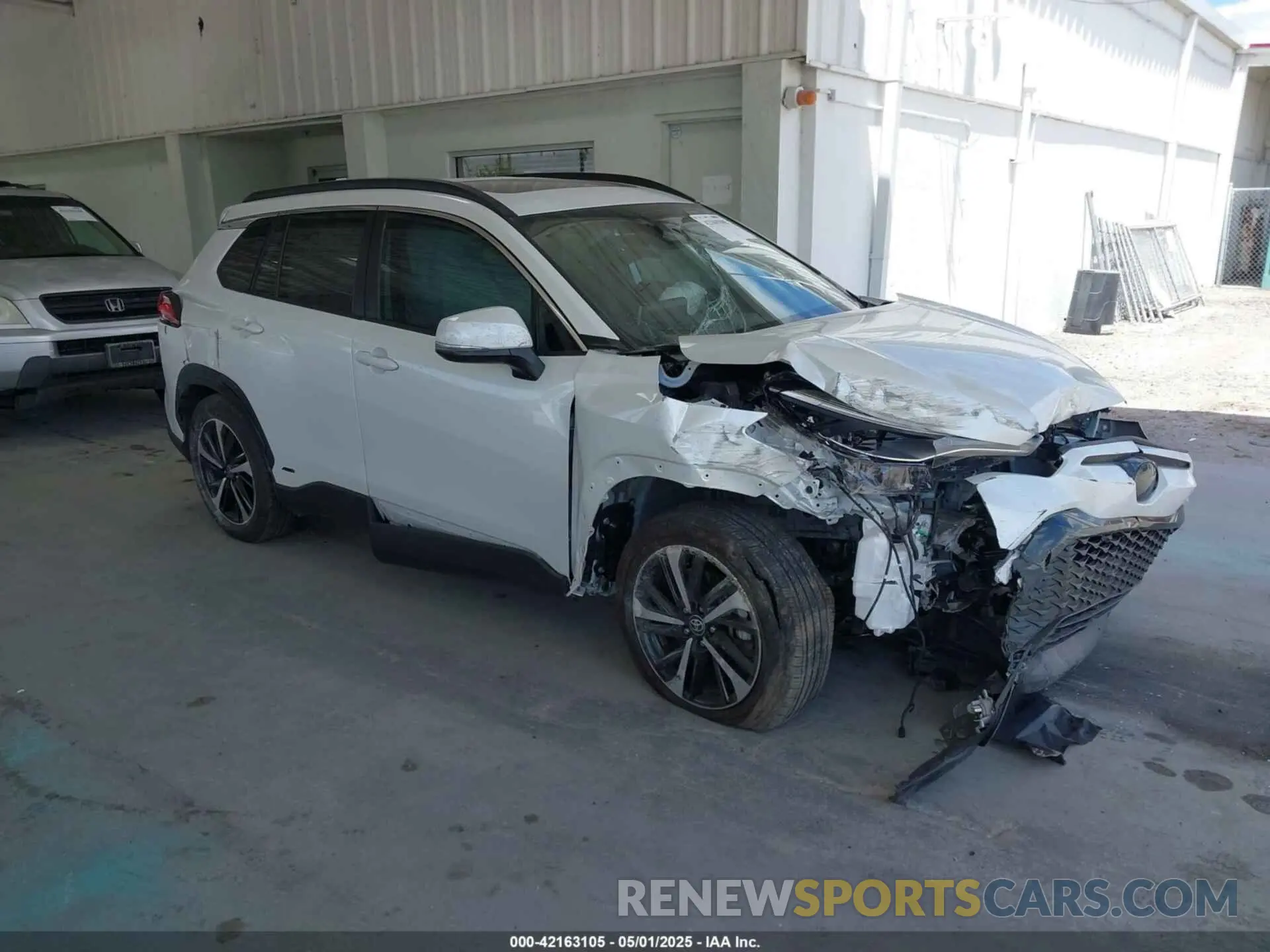 1 Photograph of a damaged car 7MUFBABG5PV004935 TOYOTA COROLLA CROSS HYBRID 2023