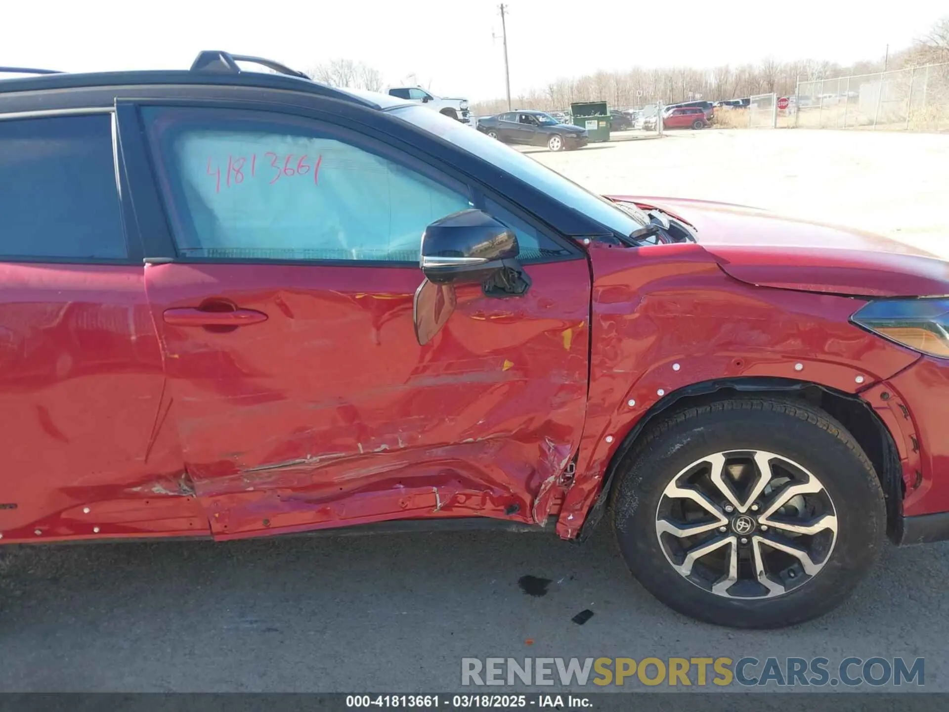 6 Photograph of a damaged car 7MUFBABG6PV008234 TOYOTA COROLLA CROSS HYBRID 2023
