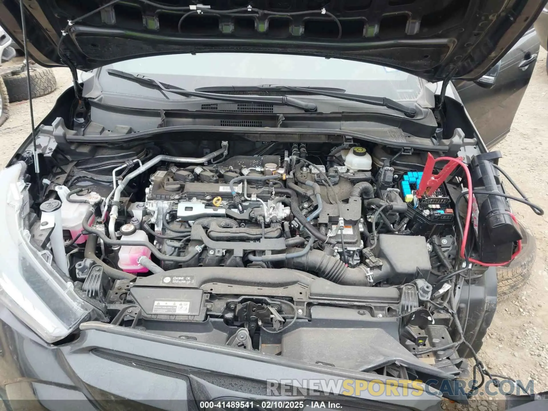 10 Photograph of a damaged car 7MUFBABG6PV010999 TOYOTA COROLLA CROSS HYBRID 2023