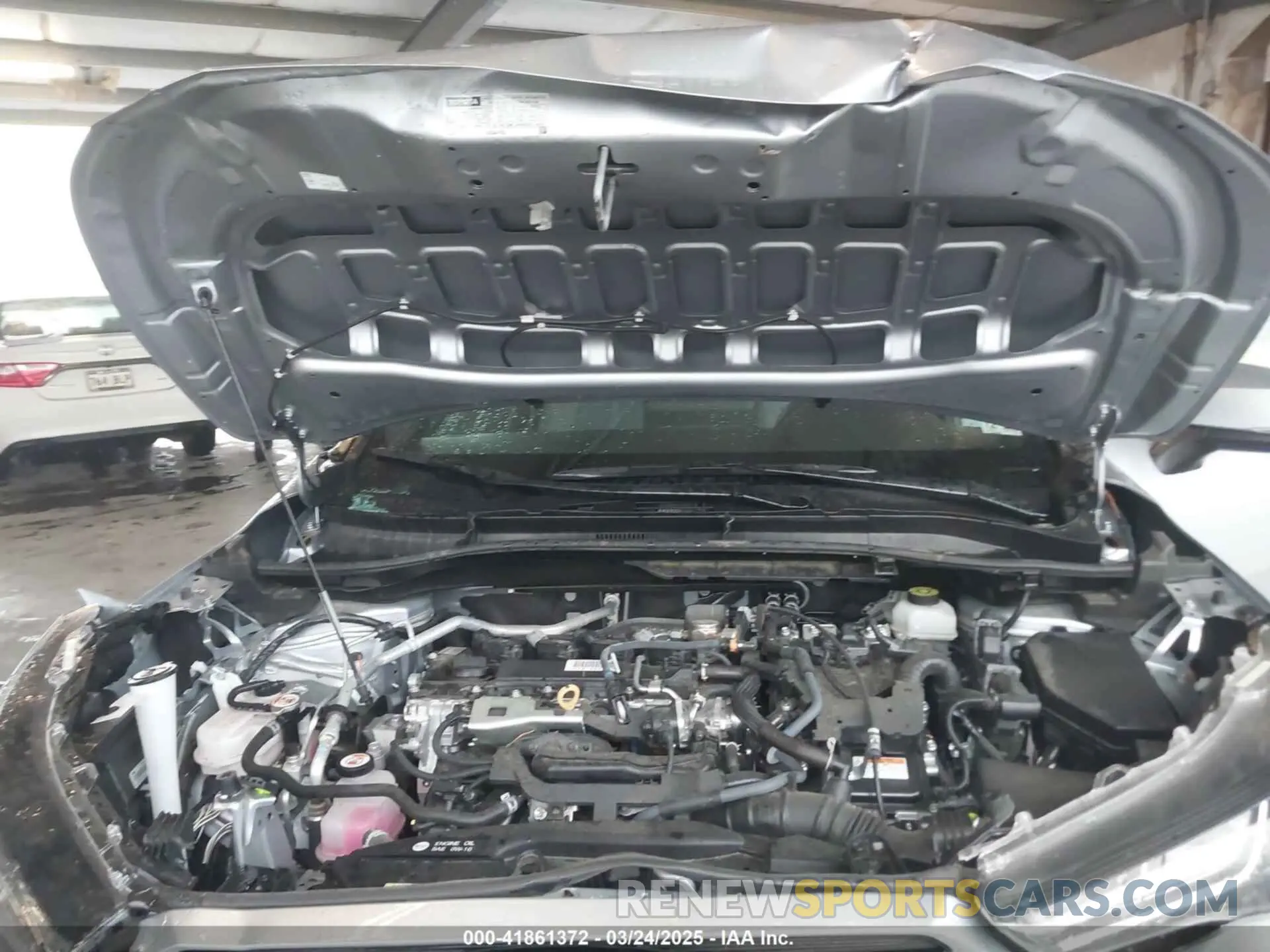 10 Photograph of a damaged car 7MUFBABG1RV019872 TOYOTA COROLLA CROSS HYBRID 2024