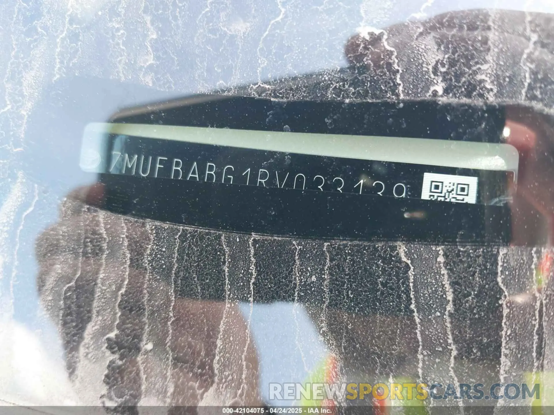 9 Photograph of a damaged car 7MUFBABG1RV033139 TOYOTA COROLLA CROSS HYBRID 2024