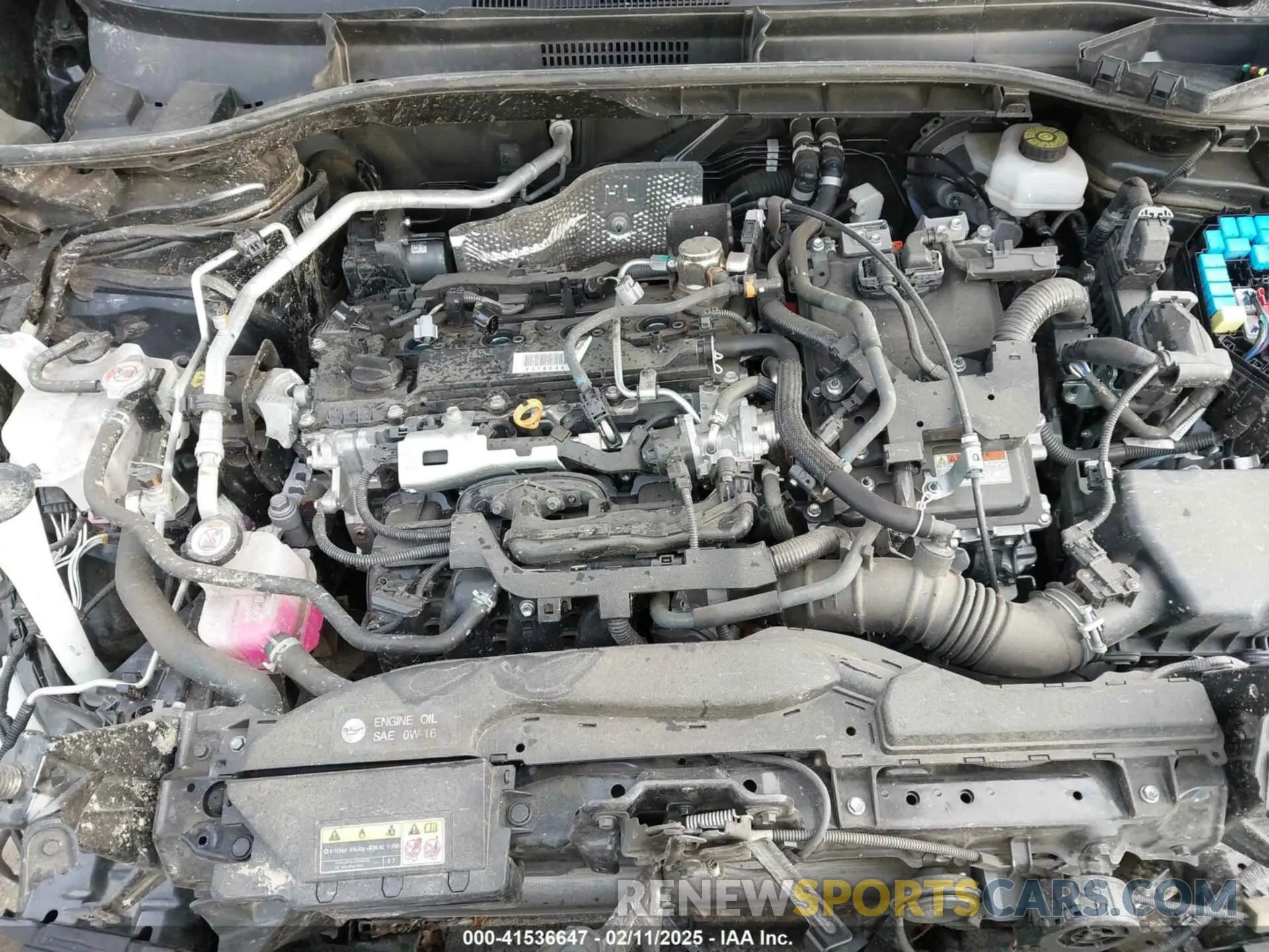 10 Photograph of a damaged car 7MUFBABG3RV019176 TOYOTA COROLLA CROSS HYBRID 2024