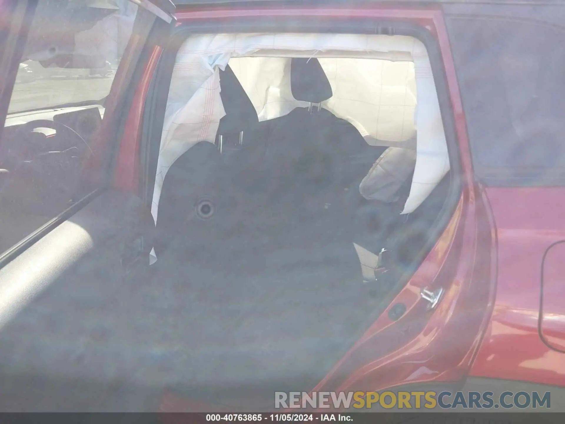 8 Photograph of a damaged car 7MUFBABG4RV017775 TOYOTA COROLLA CROSS HYBRID 2024