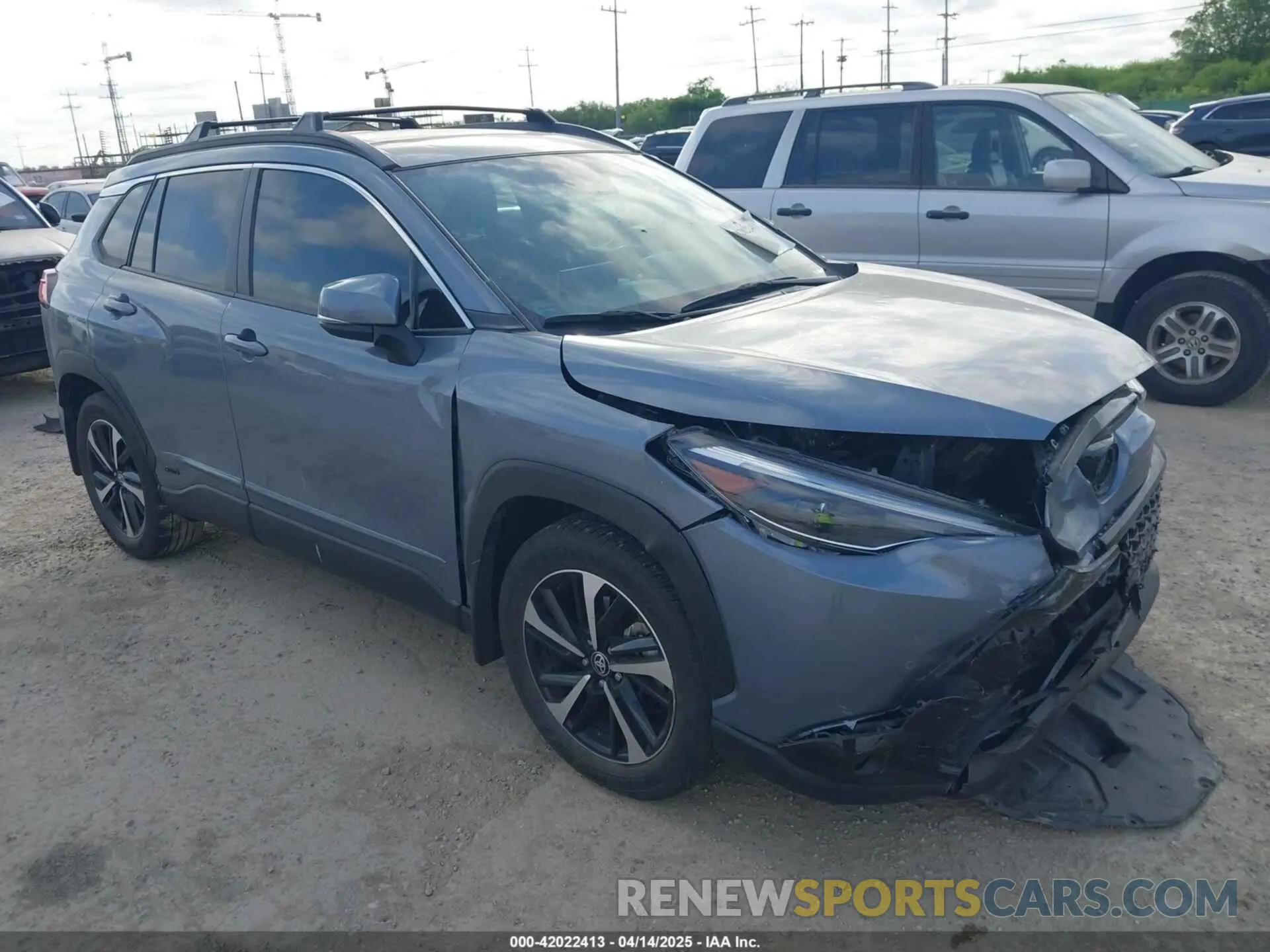 1 Photograph of a damaged car 7MUFBABG9RV028285 TOYOTA COROLLA CROSS HYBRID 2024