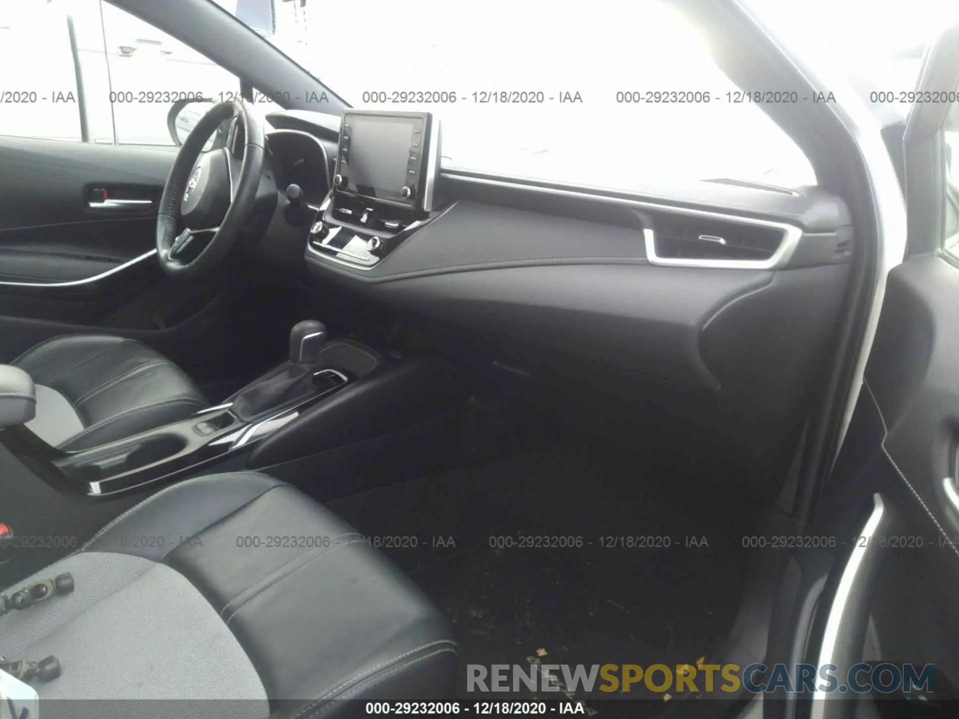 5 Photograph of a damaged car JTNK4RBE0K3051599 TOYOTA COROLLA HATCHBACK 2019