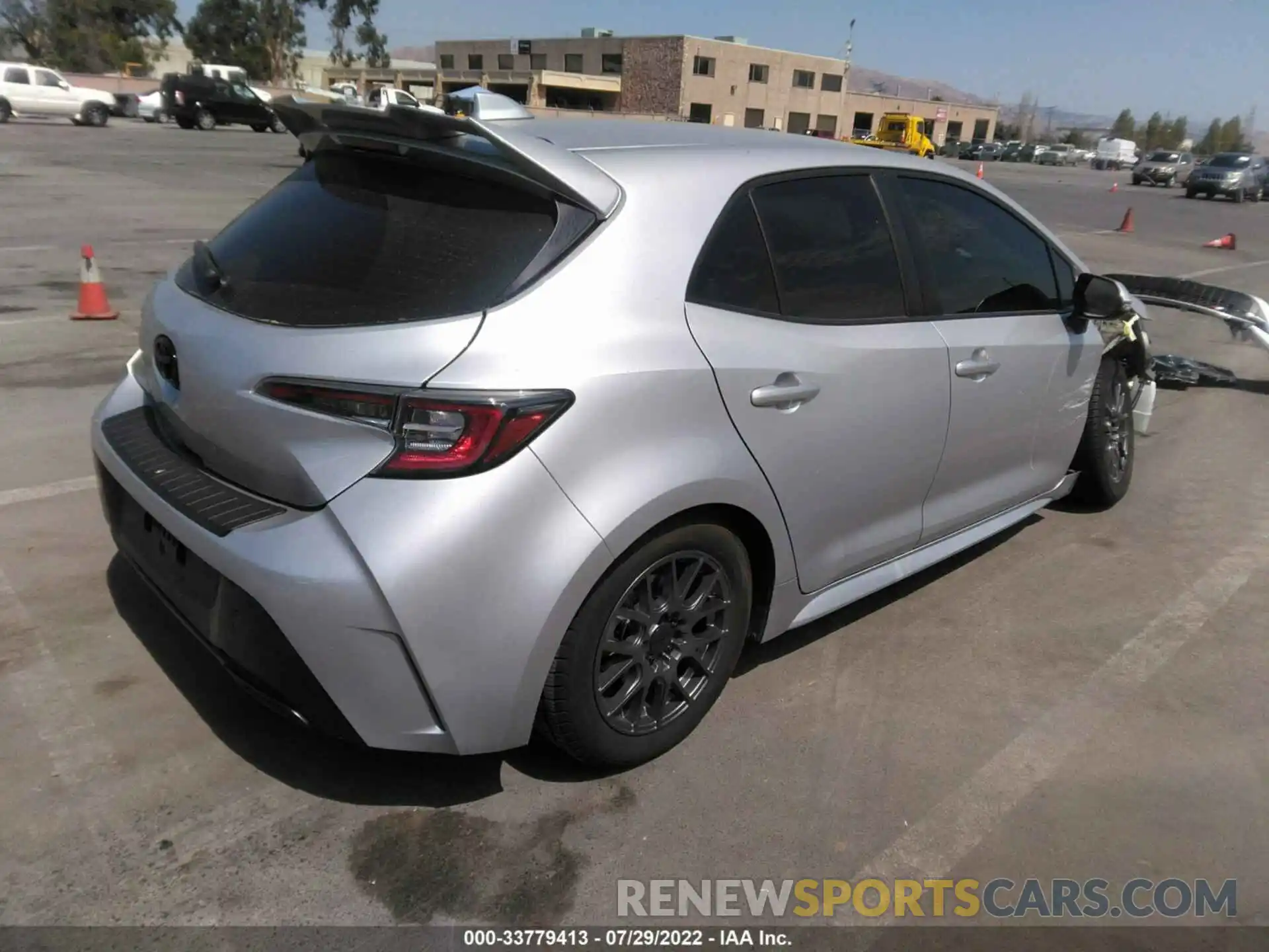 4 Photograph of a damaged car JTNK4RBE0K3052428 TOYOTA COROLLA HATCHBACK 2019