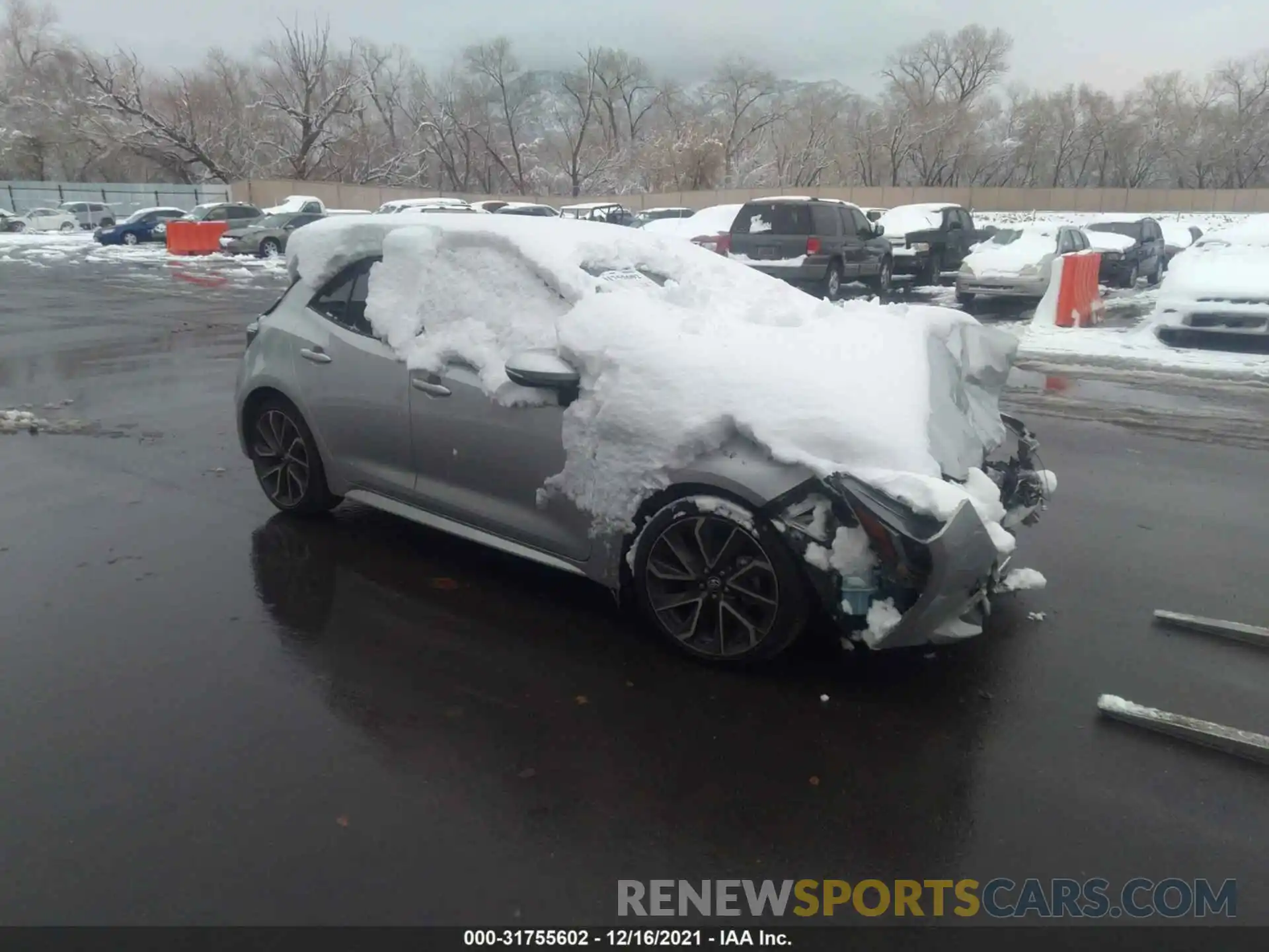 1 Photograph of a damaged car JTNK4RBE1K3028557 TOYOTA COROLLA HATCHBACK 2019