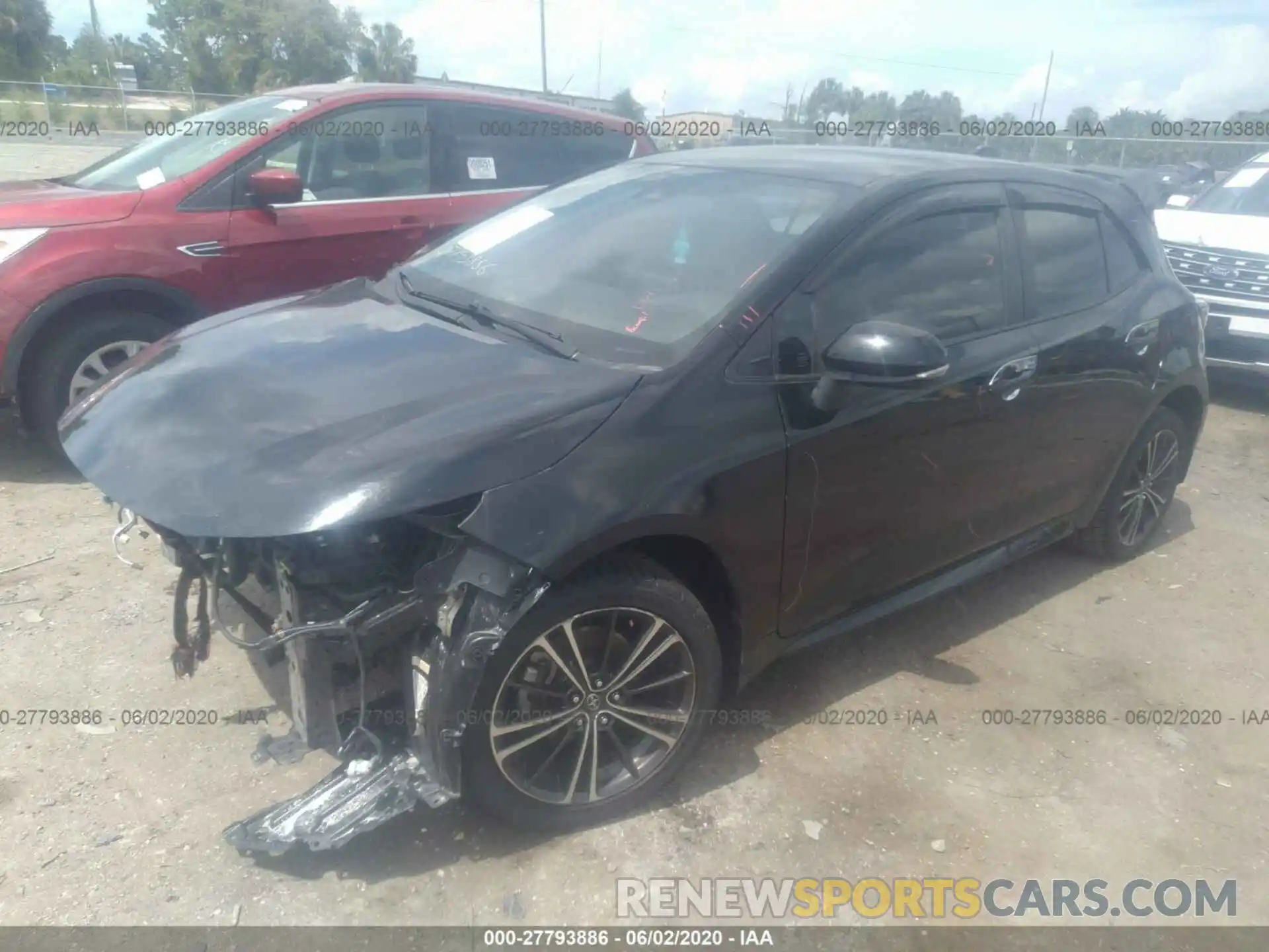 2 Photograph of a damaged car JTNK4RBE2K3041513 TOYOTA COROLLA HATCHBACK 2019