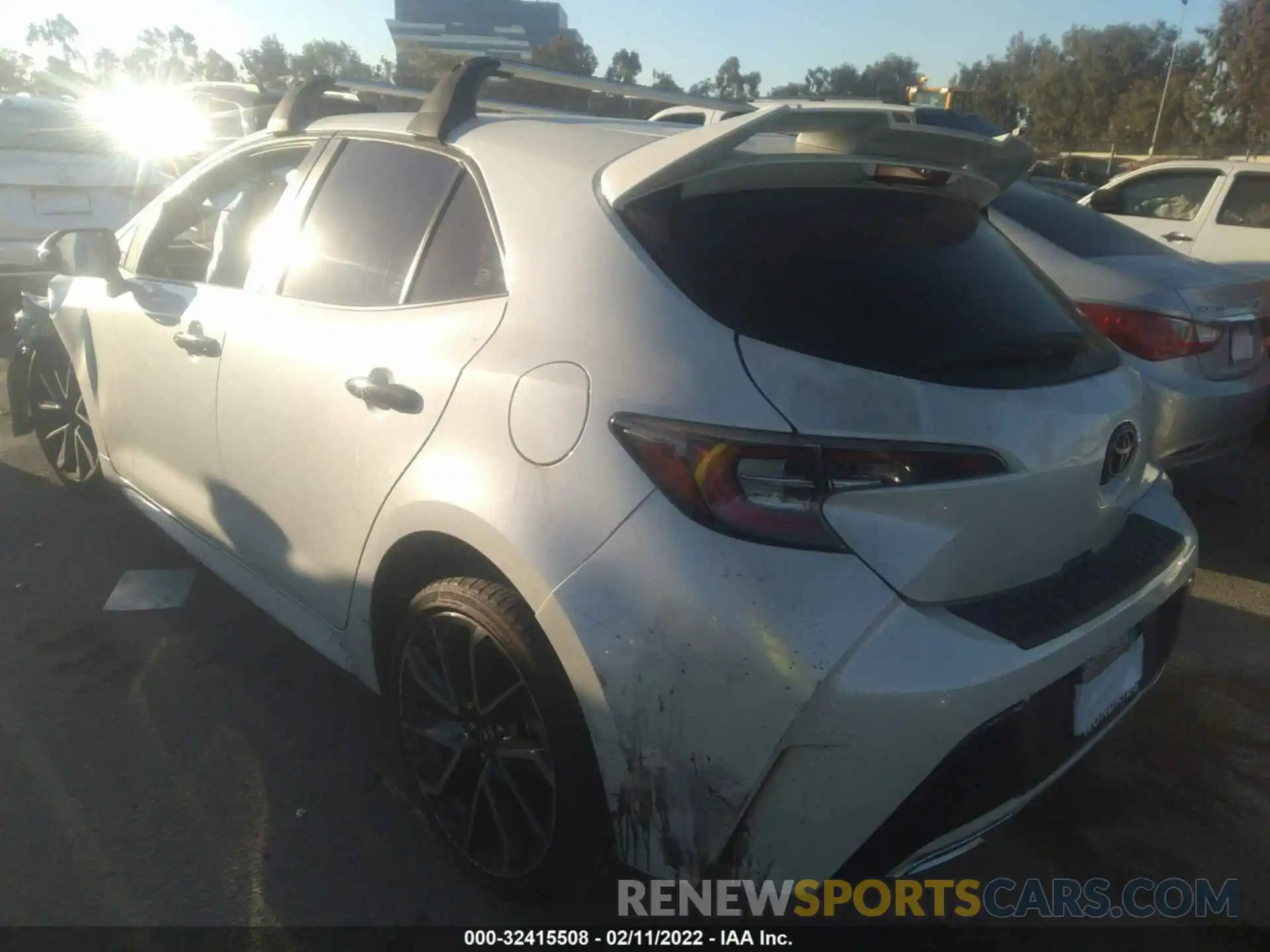 3 Photograph of a damaged car JTNK4RBE3K3063763 TOYOTA COROLLA HATCHBACK 2019