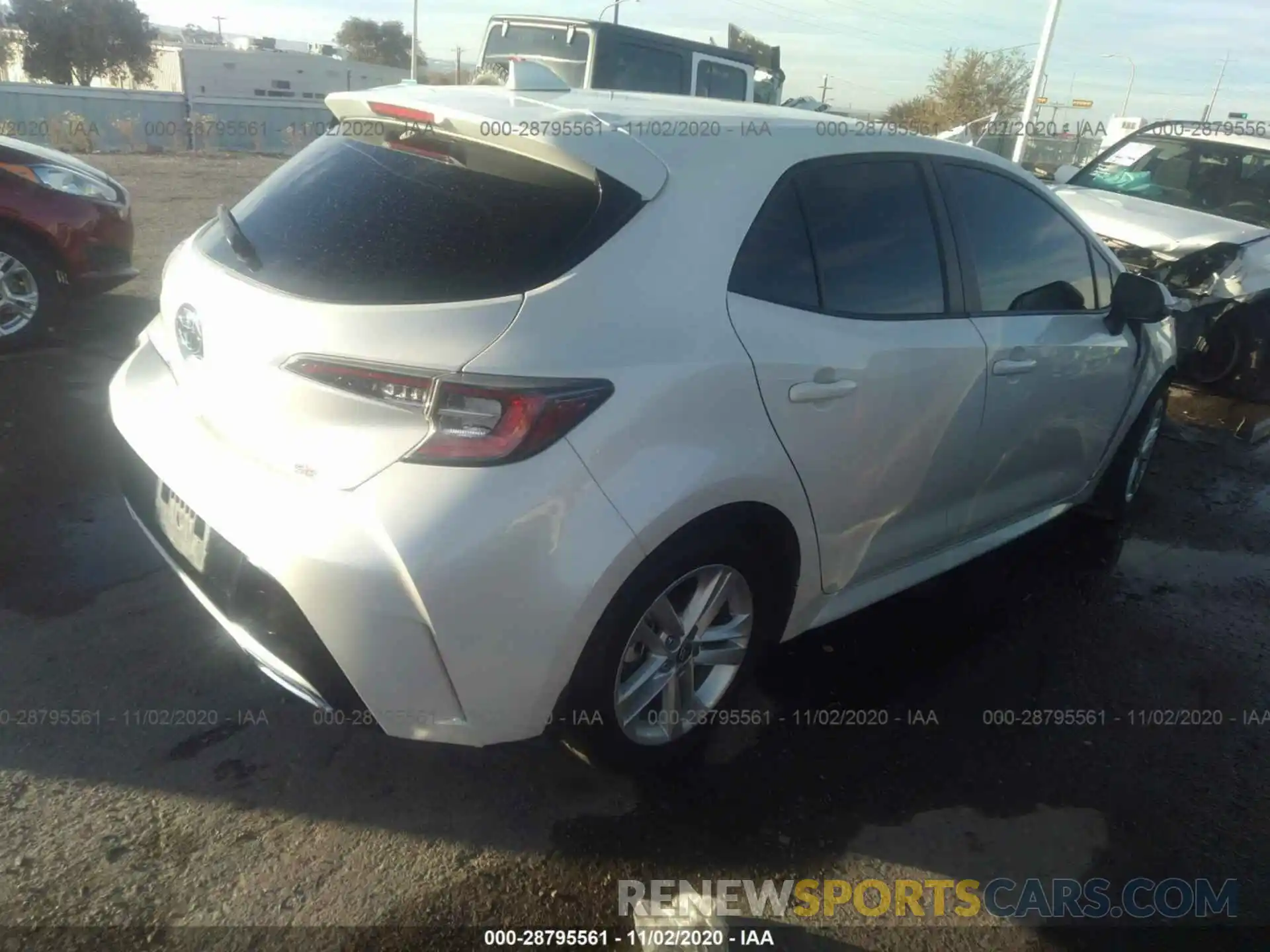 4 Photograph of a damaged car JTNK4RBE3K3065027 TOYOTA COROLLA HATCHBACK 2019