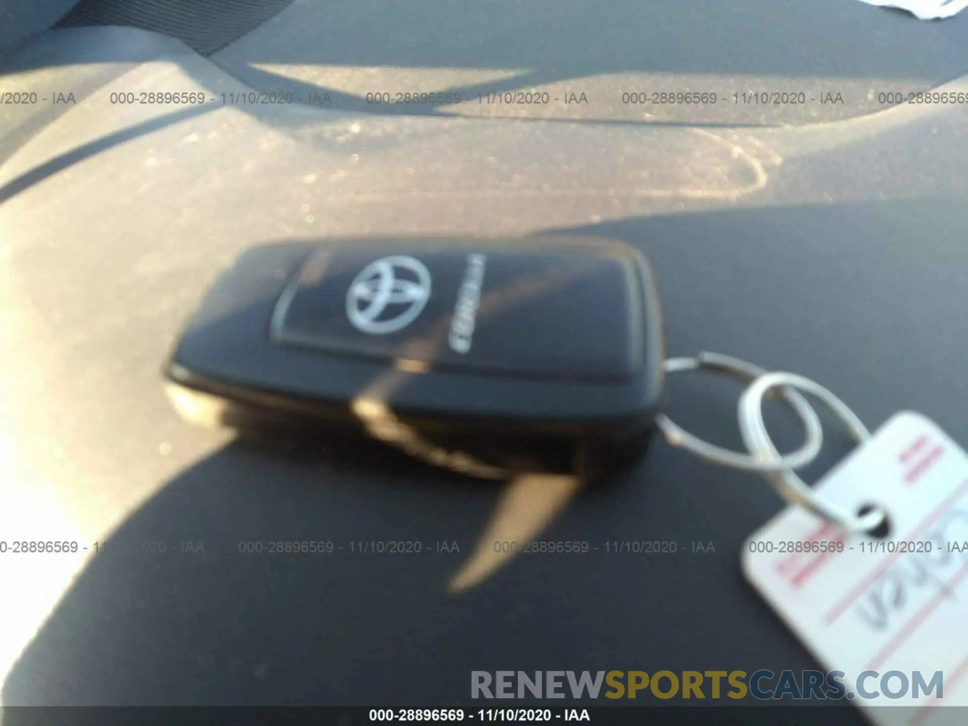 11 Photograph of a damaged car JTNK4RBE3K3069238 TOYOTA COROLLA HATCHBACK 2019