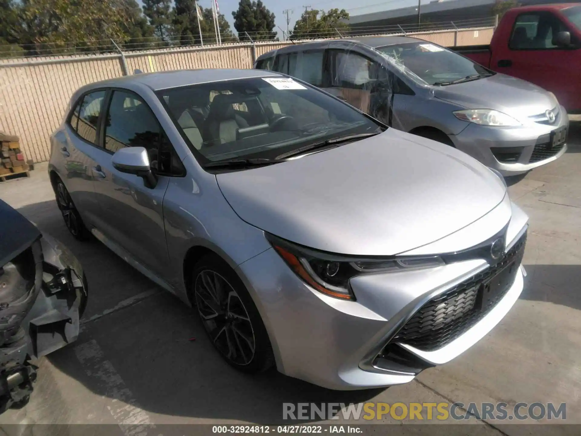 1 Photograph of a damaged car JTNK4RBE8K3030824 TOYOTA COROLLA HATCHBACK 2019